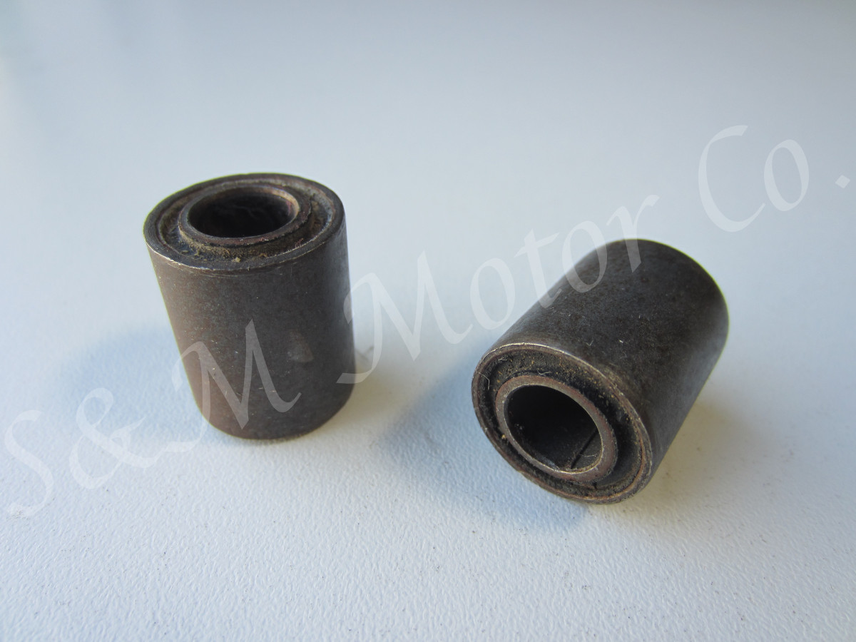 TRIUMPH BSA HANDLEBAR P CLAMPS MOUNTING BUSH TOP YOKE BONDED METALISTIC 97-1527