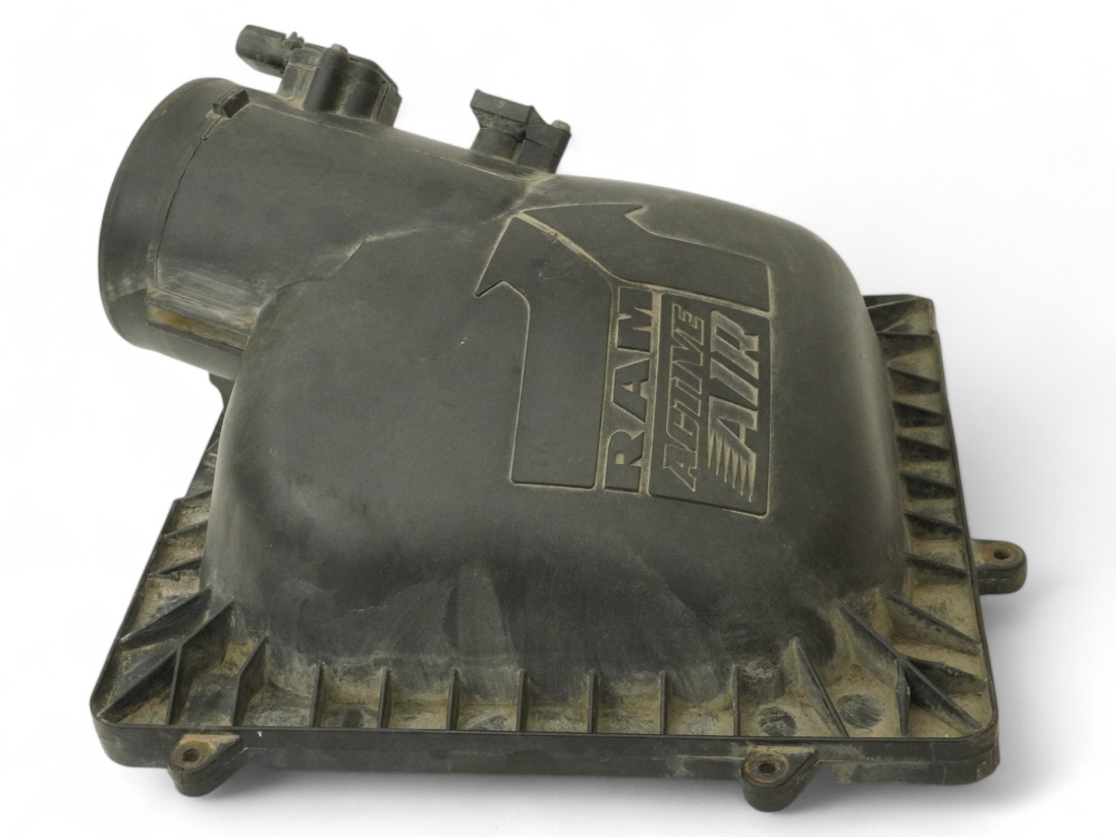 2013-2018 Dodge Ram Pickup 3500 DS 6.7L Active Air Intake Cleaner Box Cover OEM