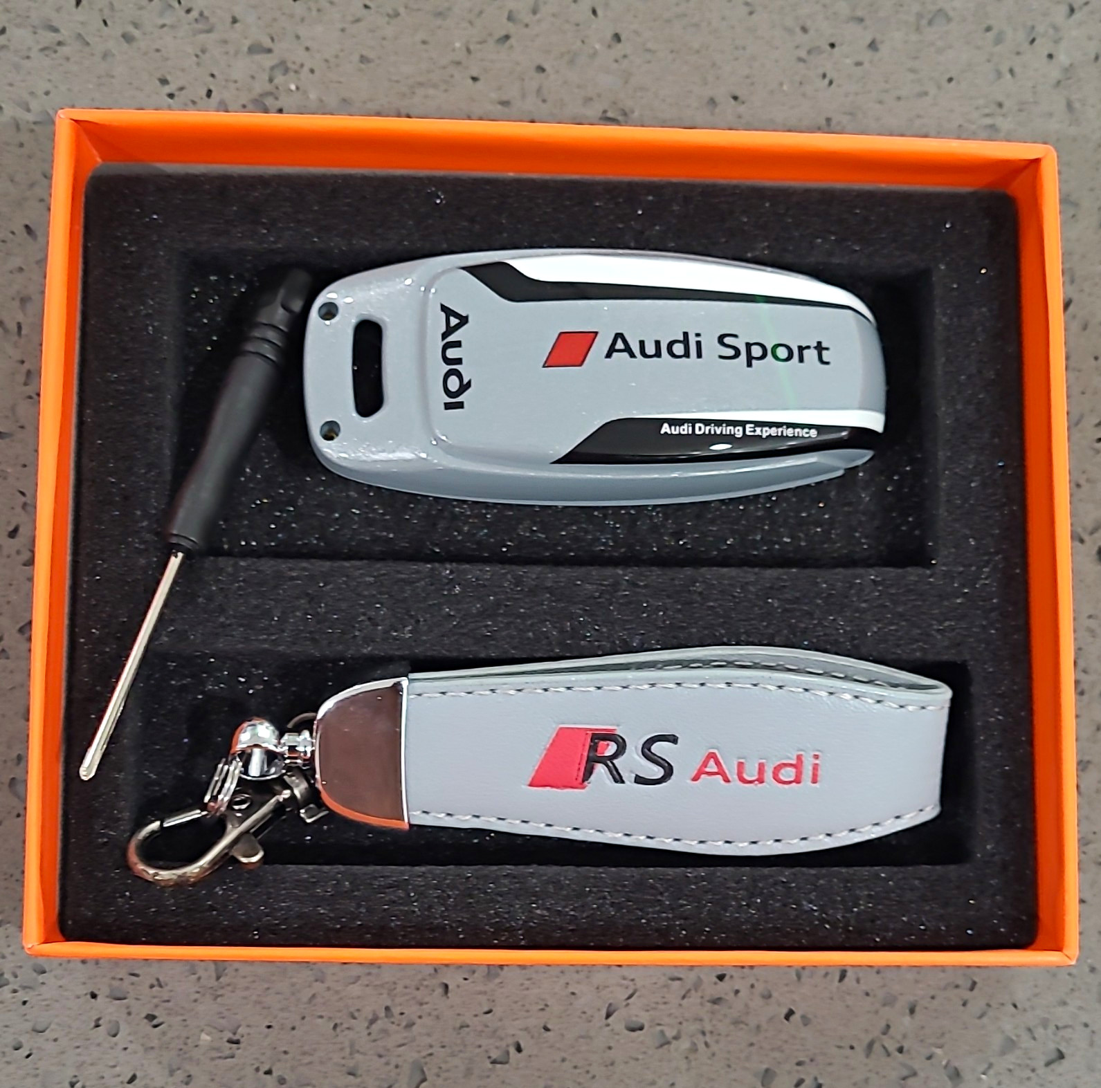 Audi RS Smart Keyfob 4 Buttons OEM-MINT Audi RS Smart Keyfob 4 Buttons OEM-MINT