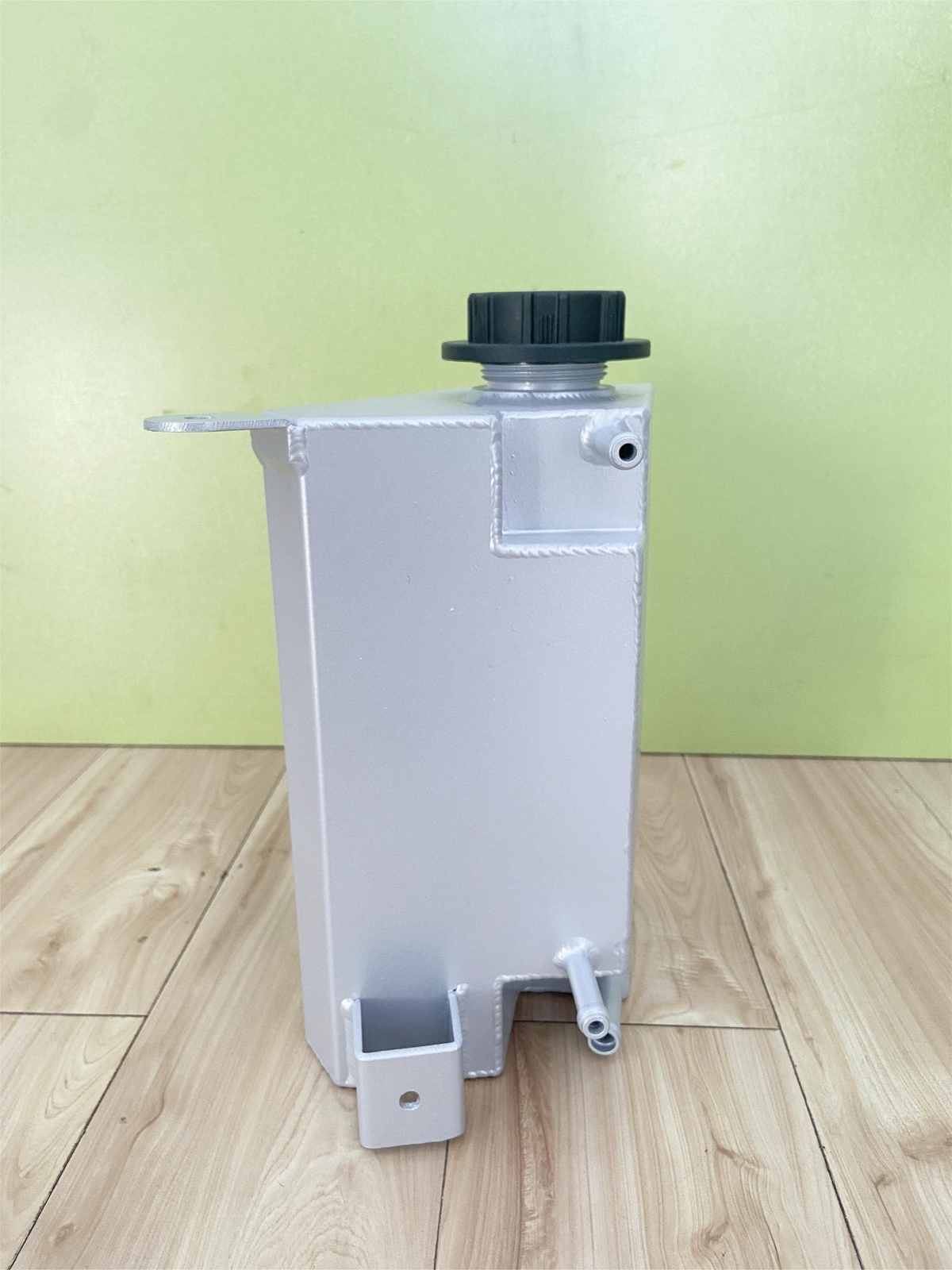 Aluminum Coolant Radiator For Nissan Titan 2005-2015 Infiniti QX56 2004-2010 