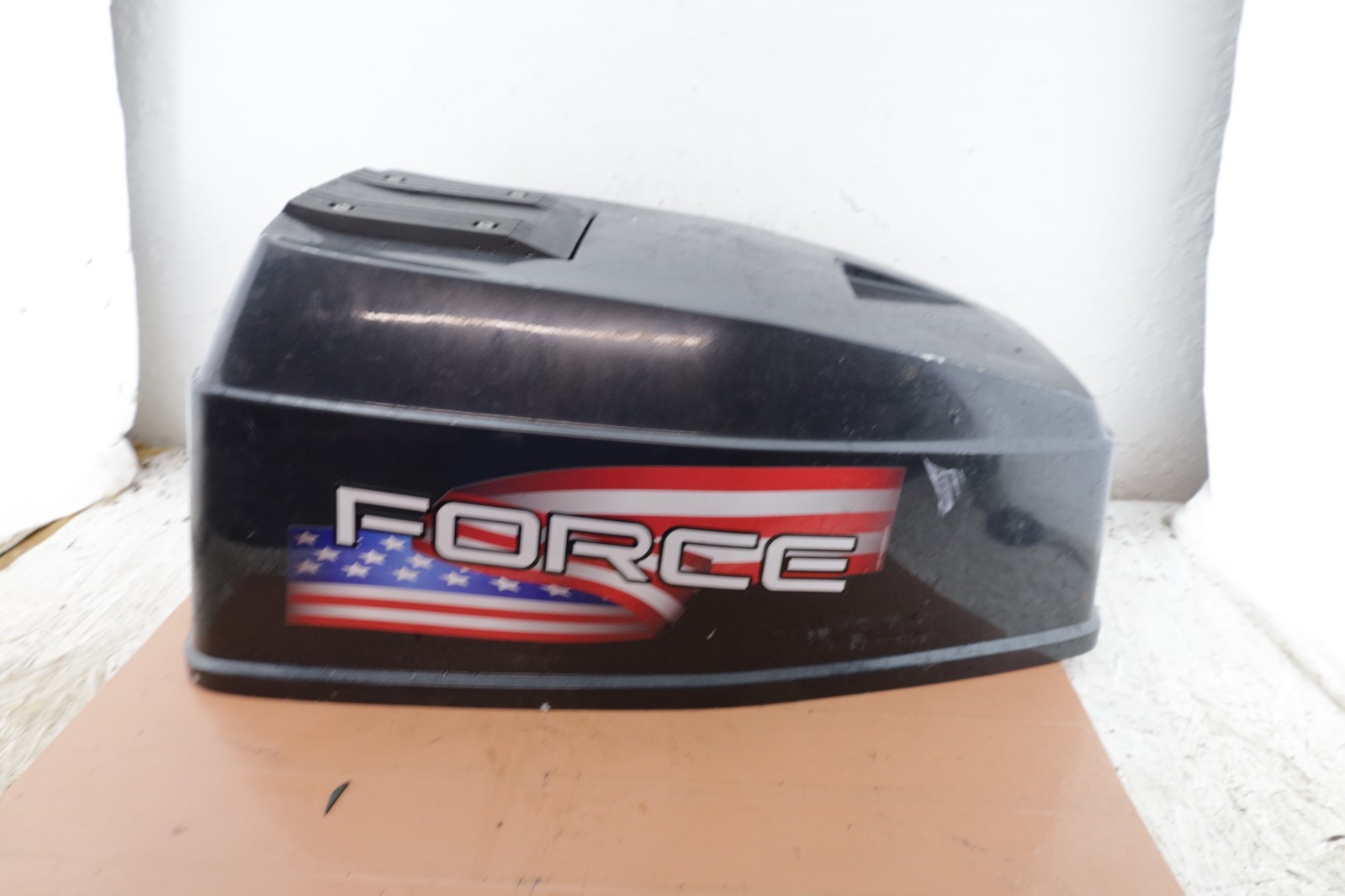 1988 Force 50 HP 507Y8D Outboard OEM Cowl 1988 Force 50 HP 507Y8D Outboard OEM Cowl