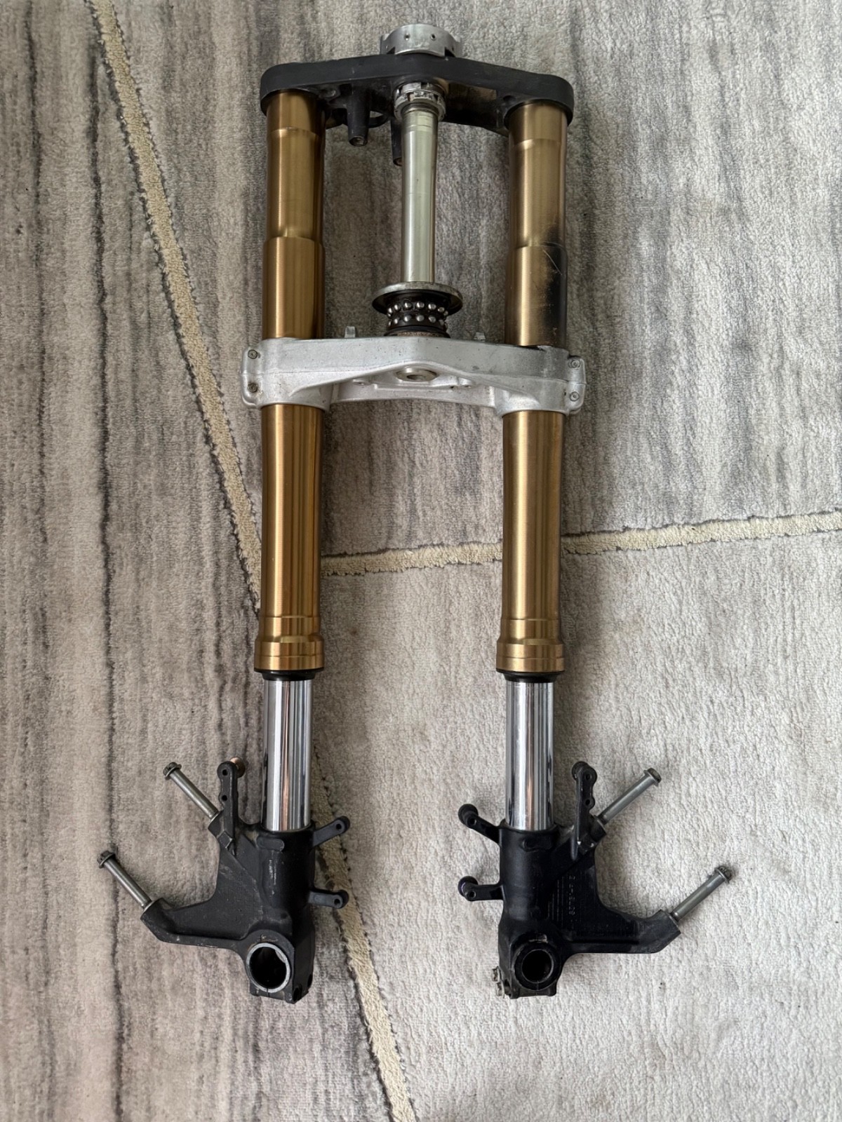 06-07 Suzuki GSXR600 GSXR 600 Front Forks Suspension STRAIGHT 06-07 Suzuki GSXR600 GSXR 600 Front Forks Suspension STRAIGHT