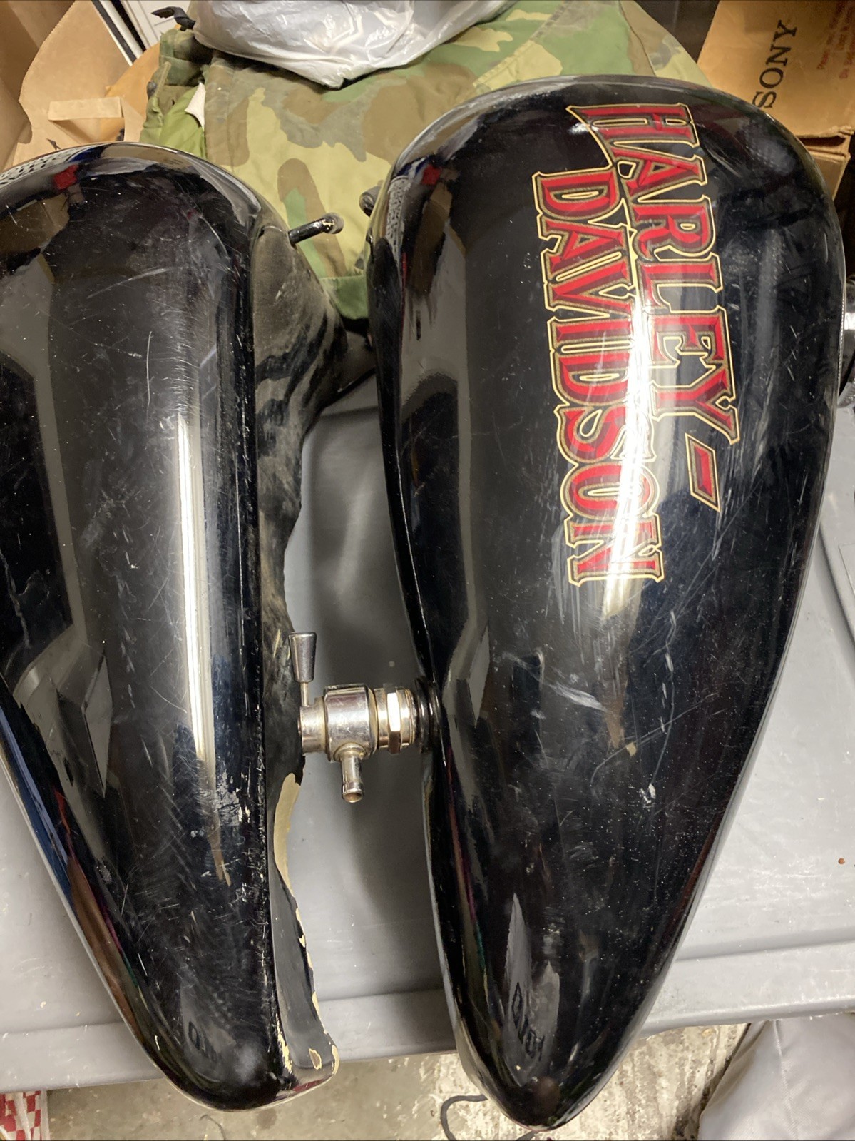 Vtg Harley Davidson OEM Dual Tank Lot of 2 Untested Part No 94/08 With Cap Knob Vtg Harley Davidson OEM Dual Tank Lot of 2 Untested Part No 94/08 With Cap Knob