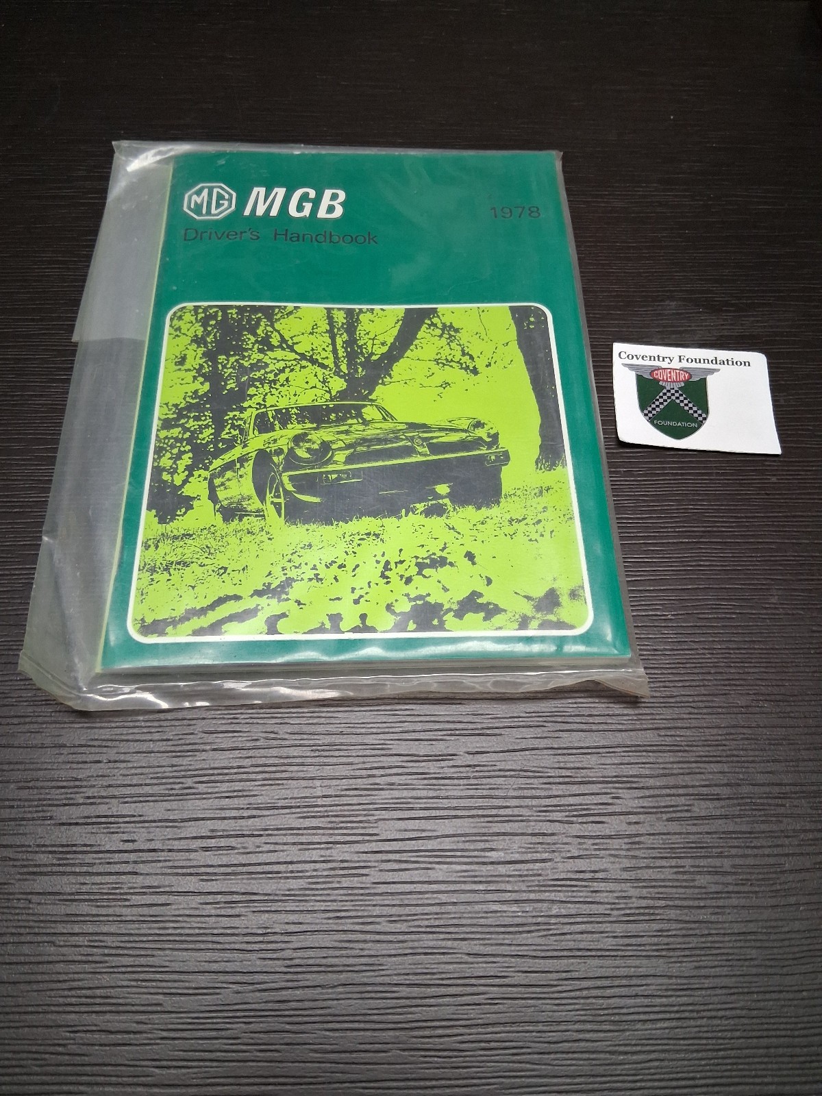 Pristine RARE MGB Convertible Driver's Handbook AKM4052 Pristine RARE MGB Convertible Driver's Handbook AKM4052