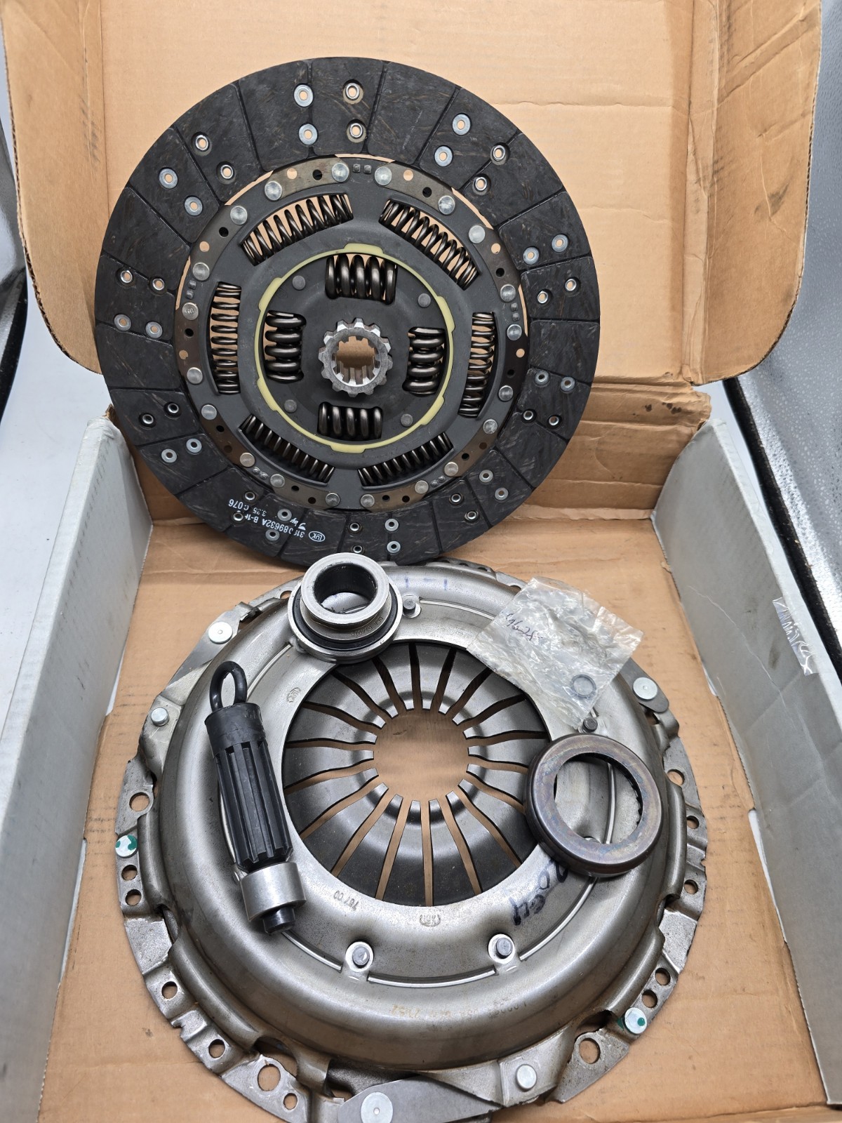 Transmission Clutch Kit-Base, GAS, FI, Natural Exedy KGM44 Transmission Clutch Kit-Base, GAS, FI, Natural Exedy KGM44