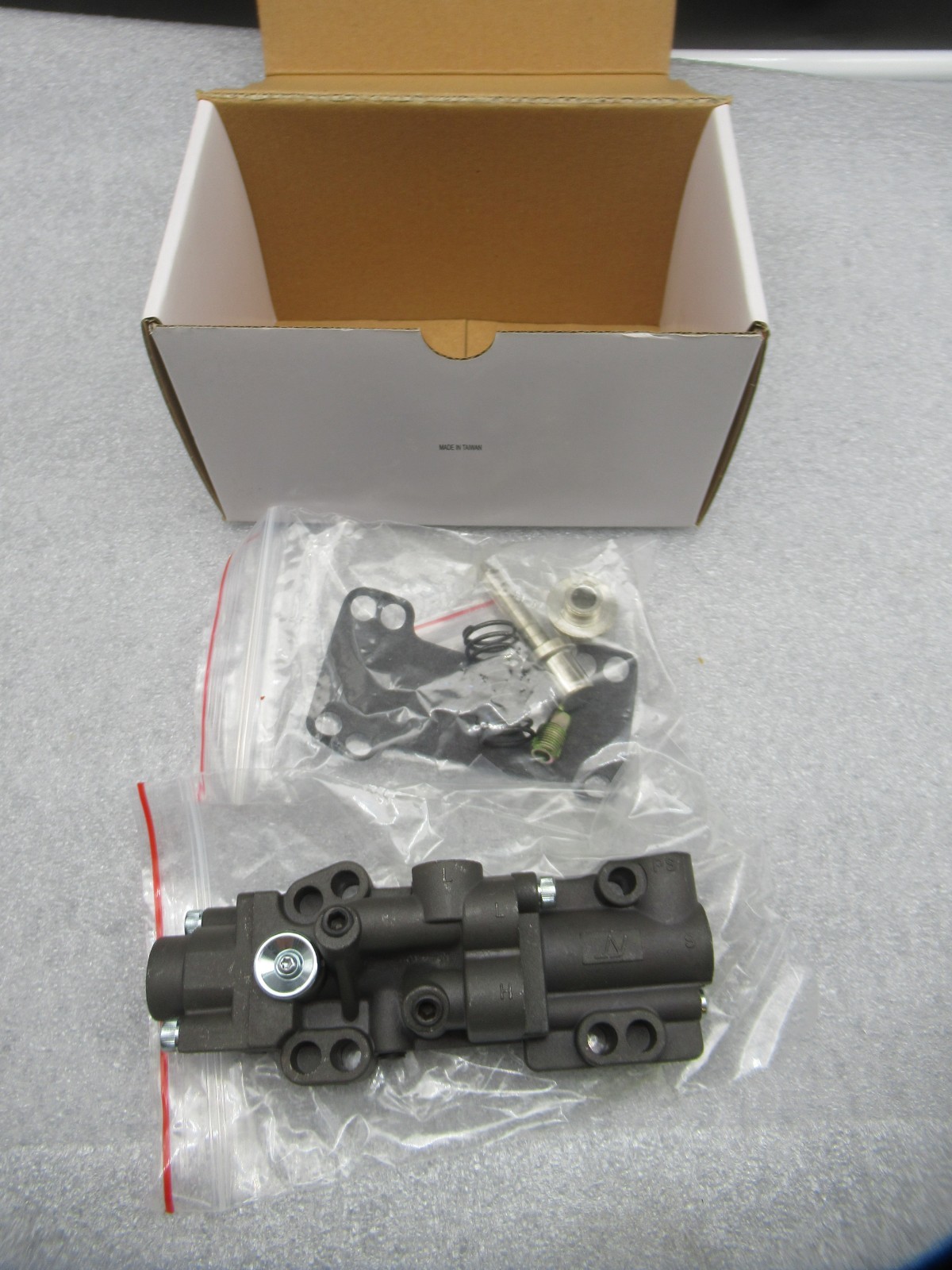 KIT5385 Meritor (Rockwell) Transmission SLAVE VALVE ASSEMBLY (Fast Shipp)