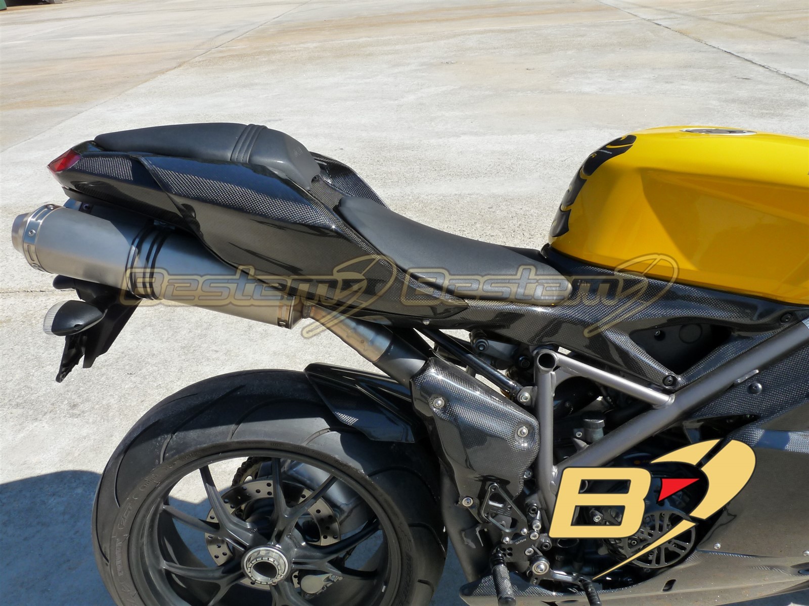 2007-2013 Ducati 848 1098 1198 100% Carbon Fiber Tank Side Panels Gloss Plain