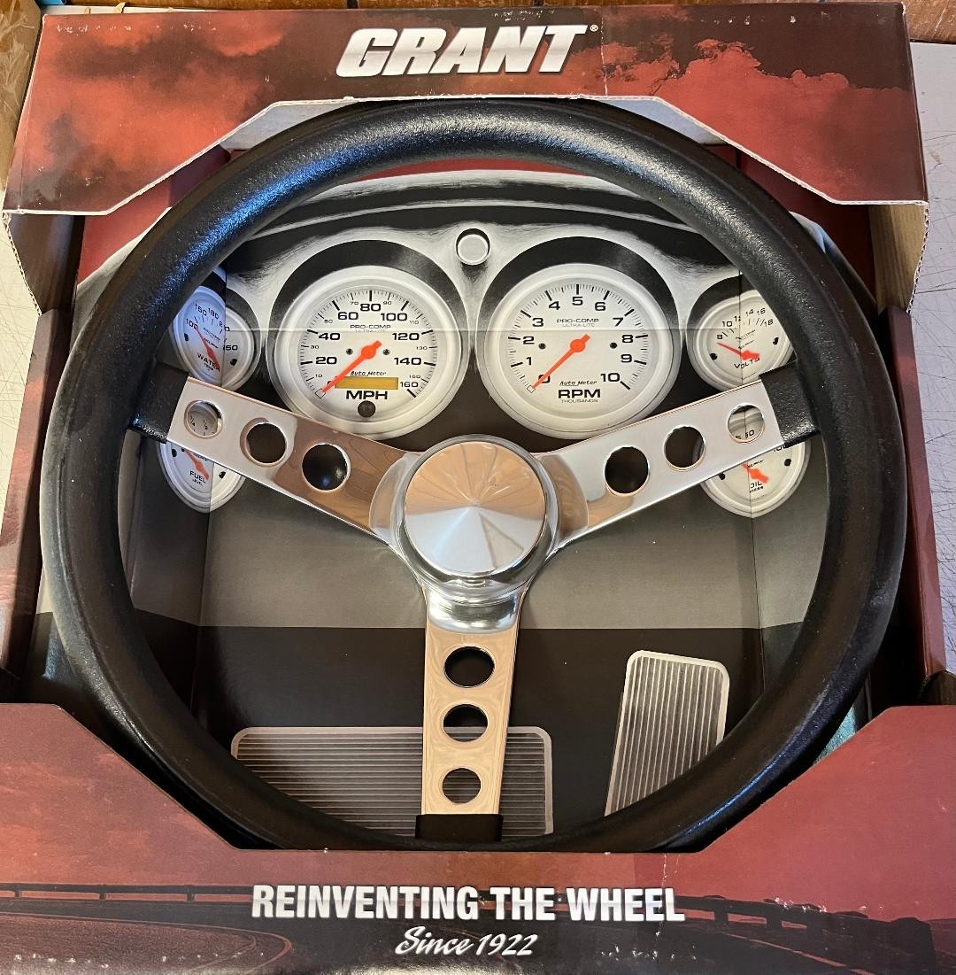 Napa Steering Wheel - Hi-Performance Classic Part #: BK 7354000 QTY 1 Napa Steering Wheel - Hi-Performance Classic Part #: BK 7354000 QTY 1