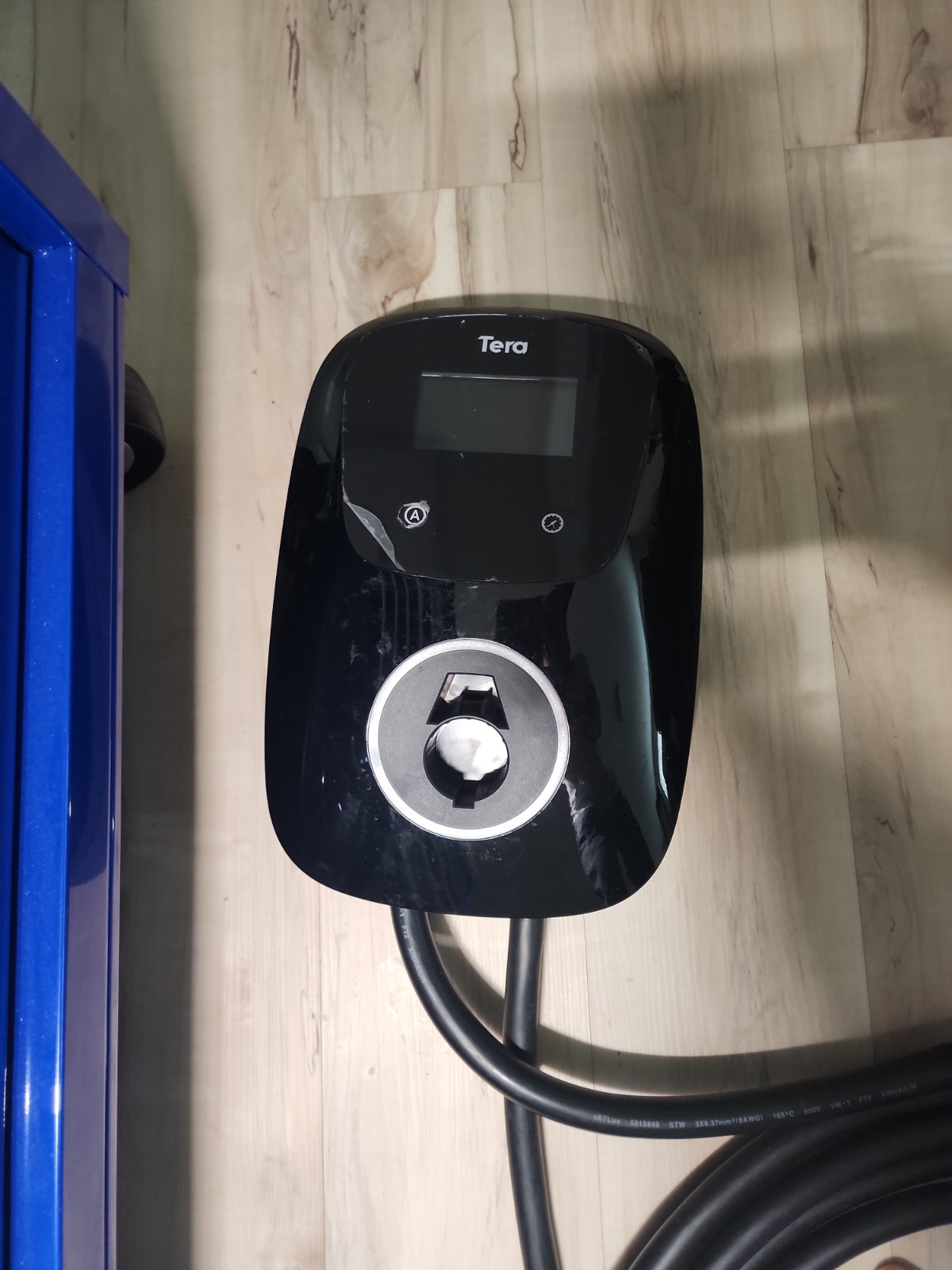Tera level 2 and 48 Amps , 25 feet high performace electric car wall charger Tera level 2 and 48 Amps , 25 feet high performace electric car wall charger