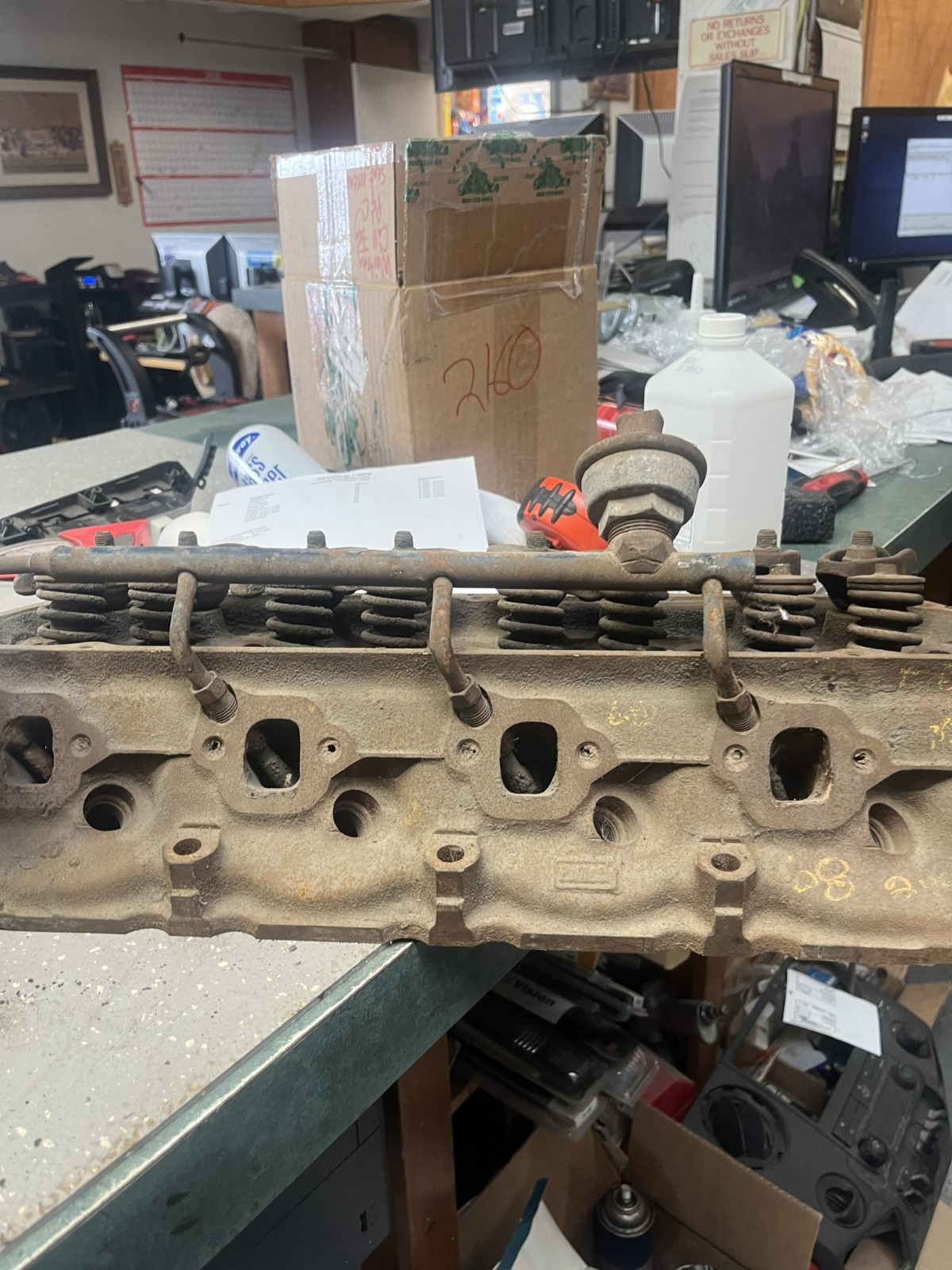 Cylinder Heads C80E 1968 289-302 Mustang Ford 68 1968 69 70 with smog tubes