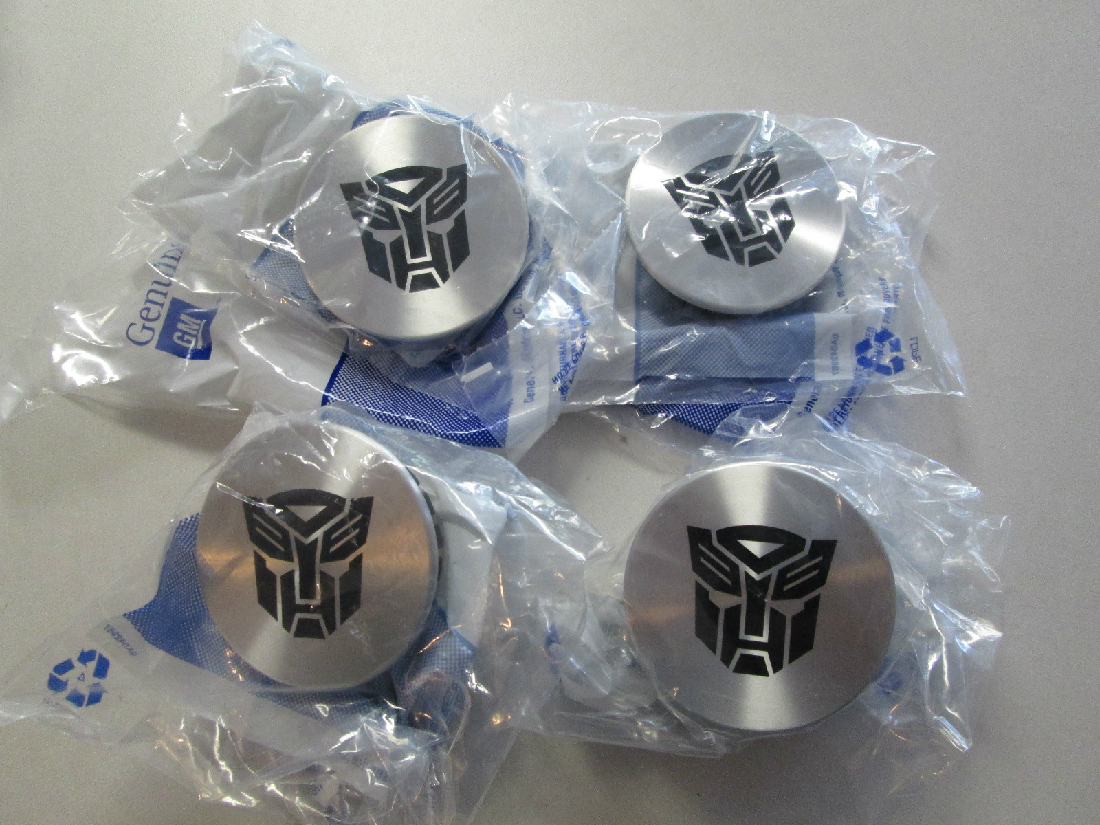 2010-2013 CHEVROLET CAMARO TRANSFORMERS EDITION 4 CENTER CAP SET 19213573
