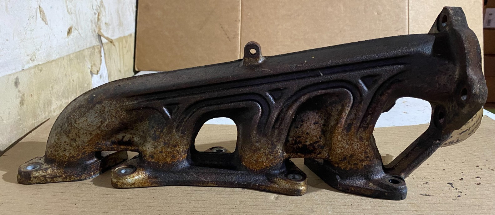 Exhaust Manifold Saab 900 Turbo 16 valve. 1986 through 1993 Exhaust Manifold Saab 900 Turbo 16 valve. 1986 through 1993