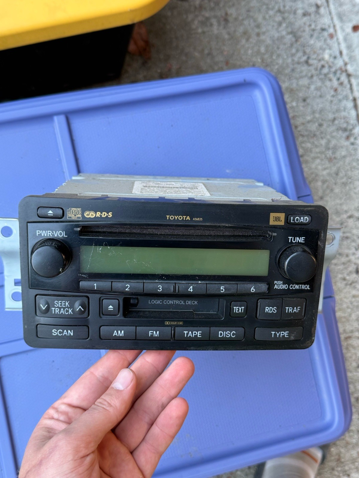 2003-2004 Toyota Sequoia Stereo Radio Multi Disc CD Player (JBL) 86120-0C121 OEM 2003-2004 Toyota Sequoia Stereo Radio Multi Disc CD Player (JBL) 86120-0C121 OEM