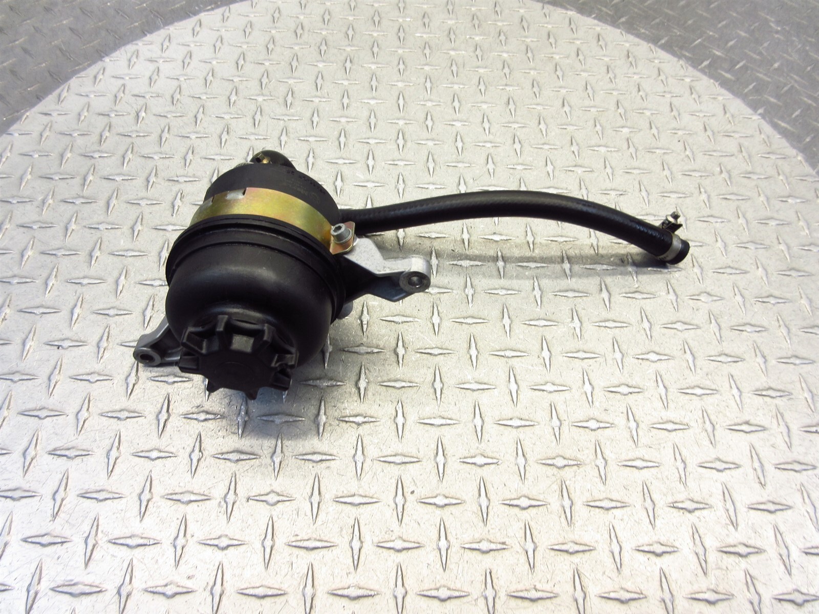 1995 Ferrari 355 F355 Spider Motronic 2.7 Fluid Bottle W Bracket