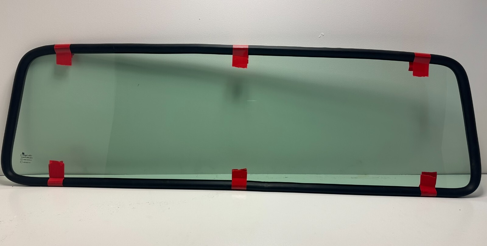 Fits 1973-1996 Ford F150 F250 Pickup Back Glass Rear Window Non-Tinted+Gasket Fits 1973-1996 Ford F150 F250 Pickup Back Glass Rear Window Non-Tinted+Gasket