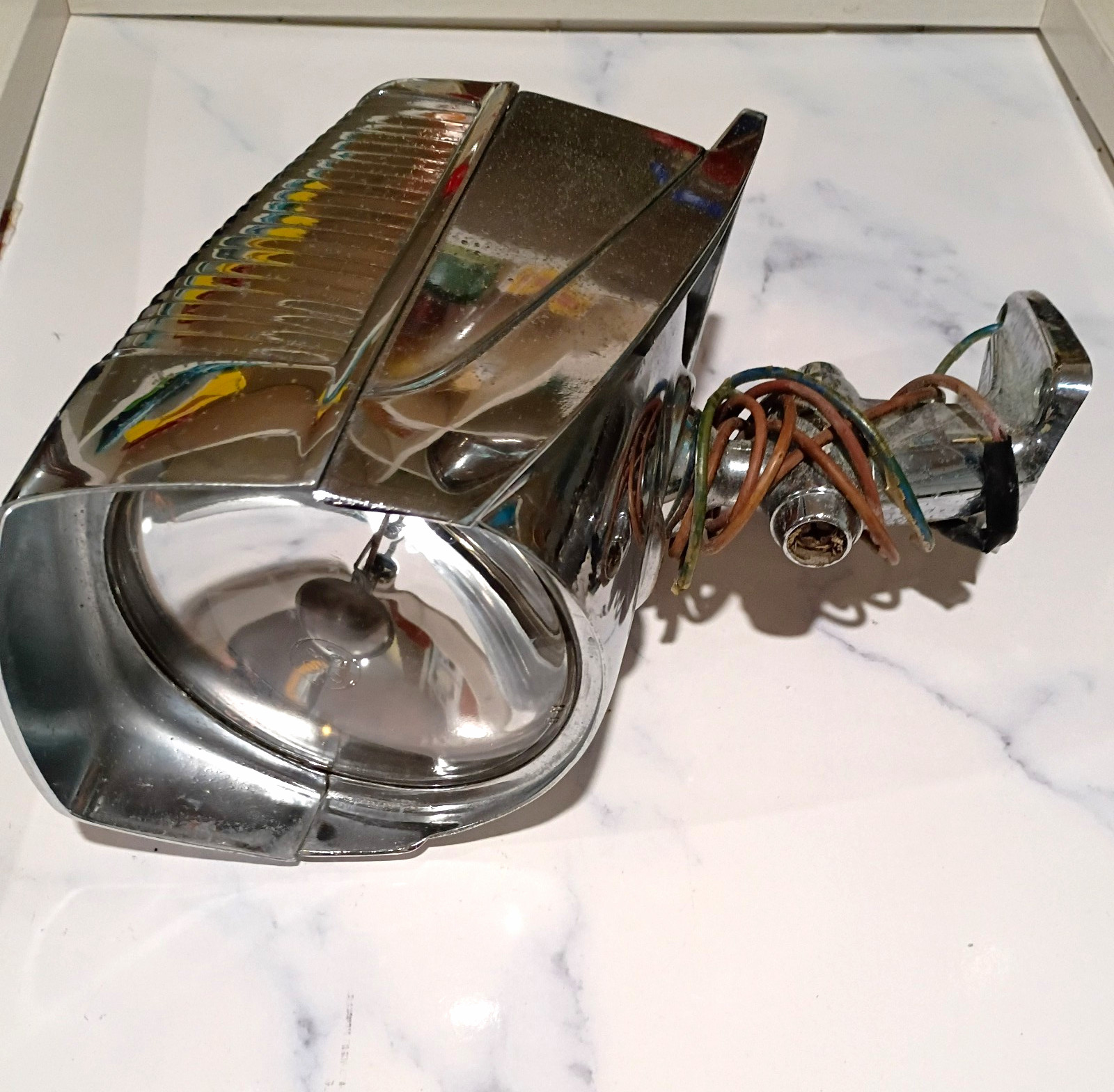 Vintage 1950’s-60’s Nu-Vue Spotlight/Side Mirror Vintage 1950’s-60’s Nu-Vue Spotlight/Side Mirror