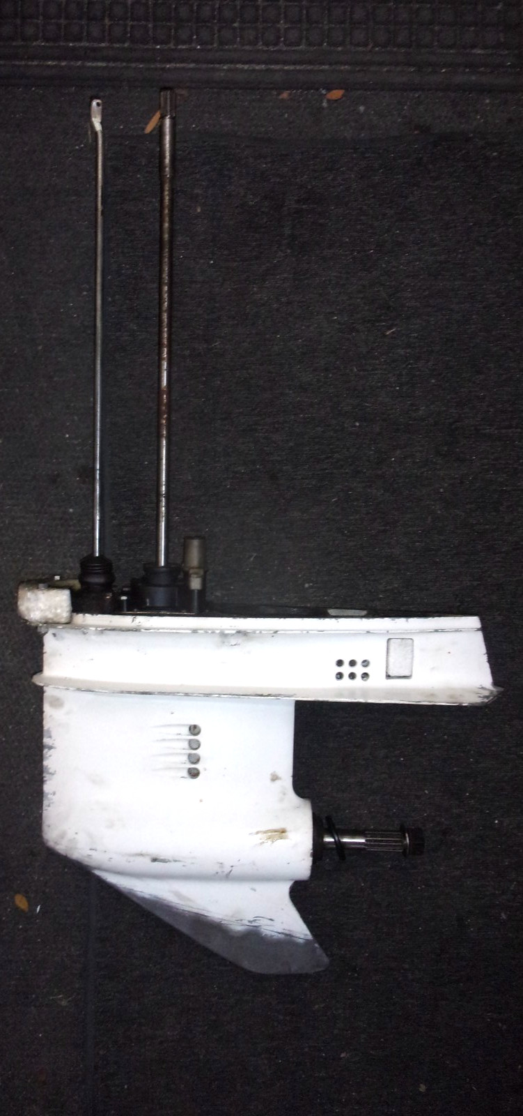 Evinrude Johnson  Lower Unit Gear Case 0396940 40-48-50HP 1986-88
