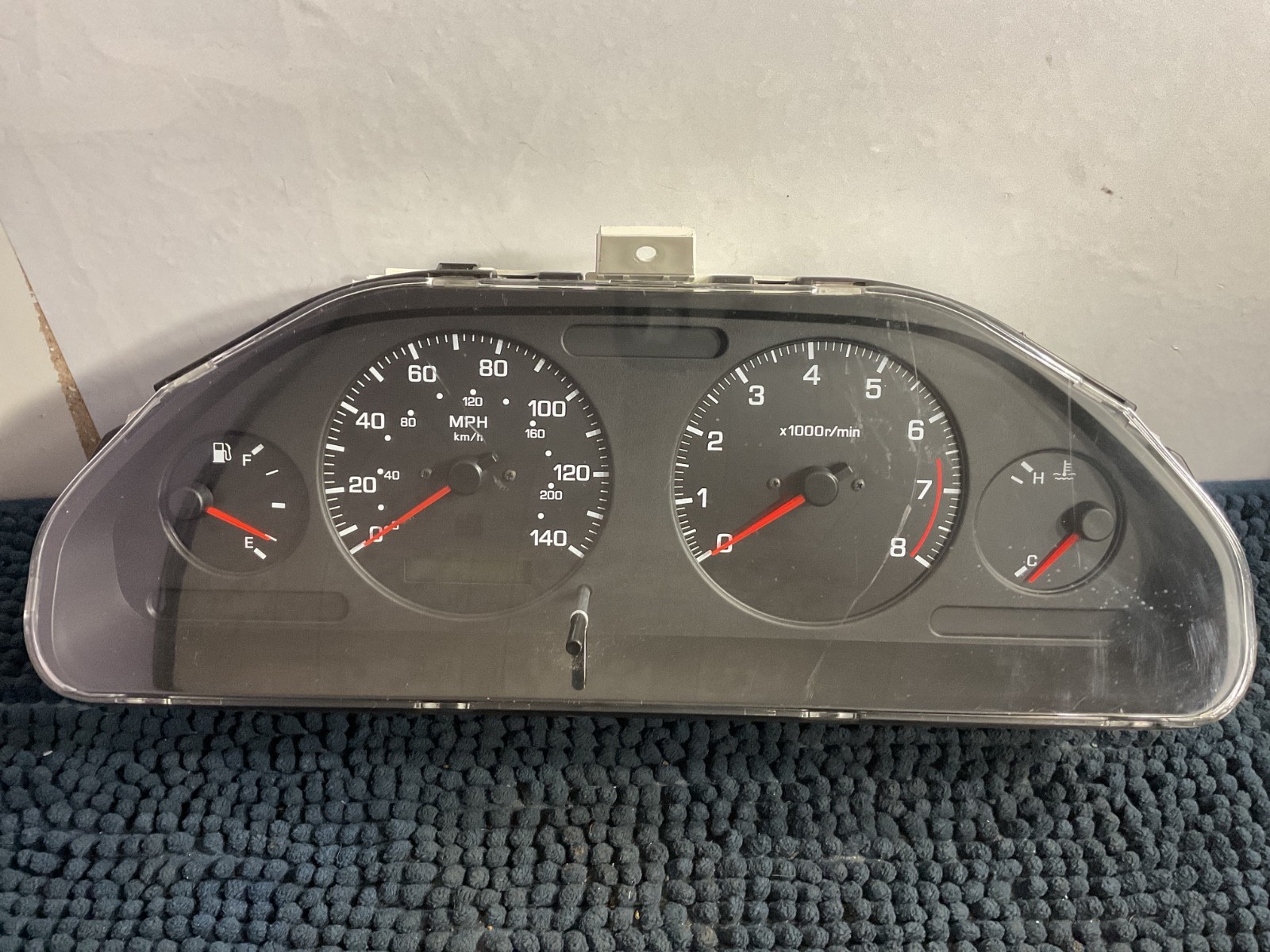 98 99 Nissan Maxima Speedometer Instrument Gauge Cluster 98 99 Nissan Maxima Speedometer Instrument Gauge Cluster