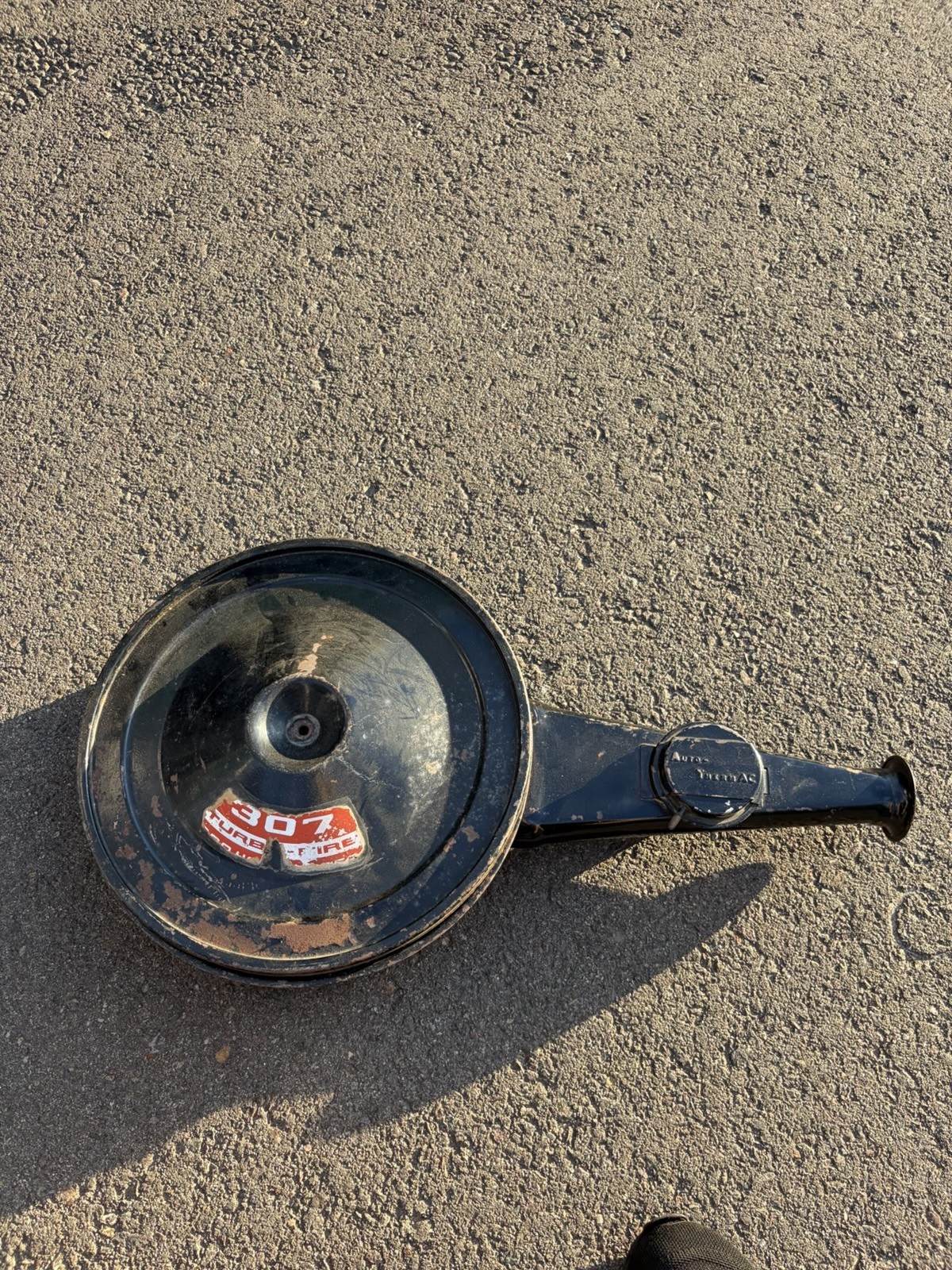 Vintage Chevy 307 Turbo-Fire V8 Air Cleaner Assembly Auto-ThermAC Vintage Chevy 307 Turbo-Fire V8 Air Cleaner Assembly Auto-ThermAC