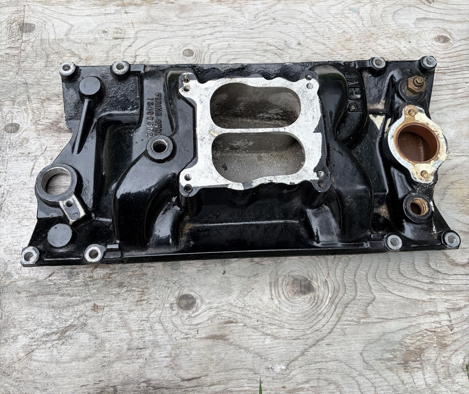 PCM R002018 SBC 5.7 Marine Mercruiser vortec Intake Manifold PCM R002018 SBC 5.7 Marine Mercruiser vortec Intake Manifold