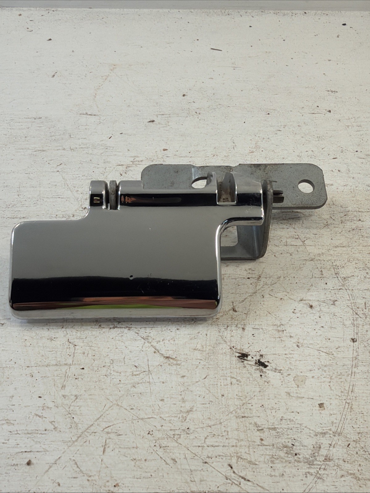 NOS OEM Ford C9AB-6222615-A Interior LH Paddle Style Door Handle 1969-70 Mustang NOS OEM Ford C9AB-6222615-A Interior LH Paddle Style Door Handle 1969-70 Mustang