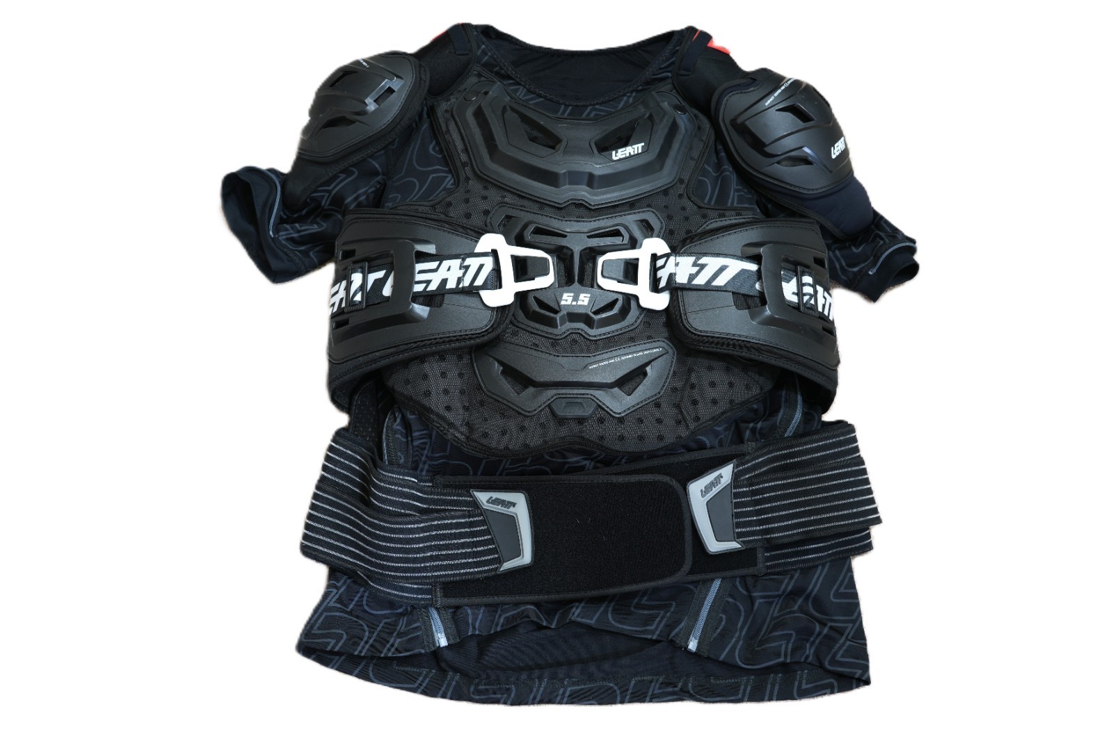 Leatt 5.5 Body Protector XXL Excellent Leatt 5.5 Body Protector XXL Excellent