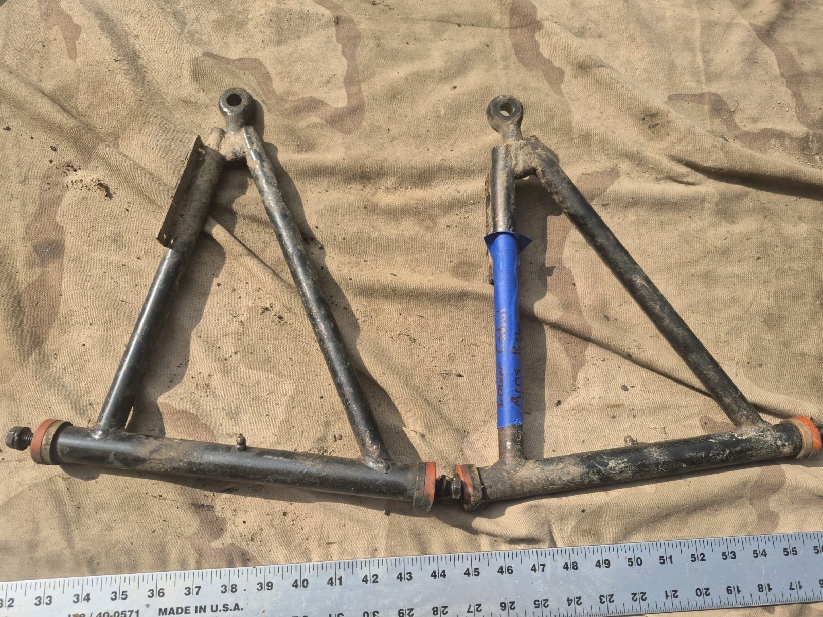 1994 polaris 250 lower control arms oem Right & Left Pair 94 1994 polaris 250 lower control arms oem Right & Left Pair 94