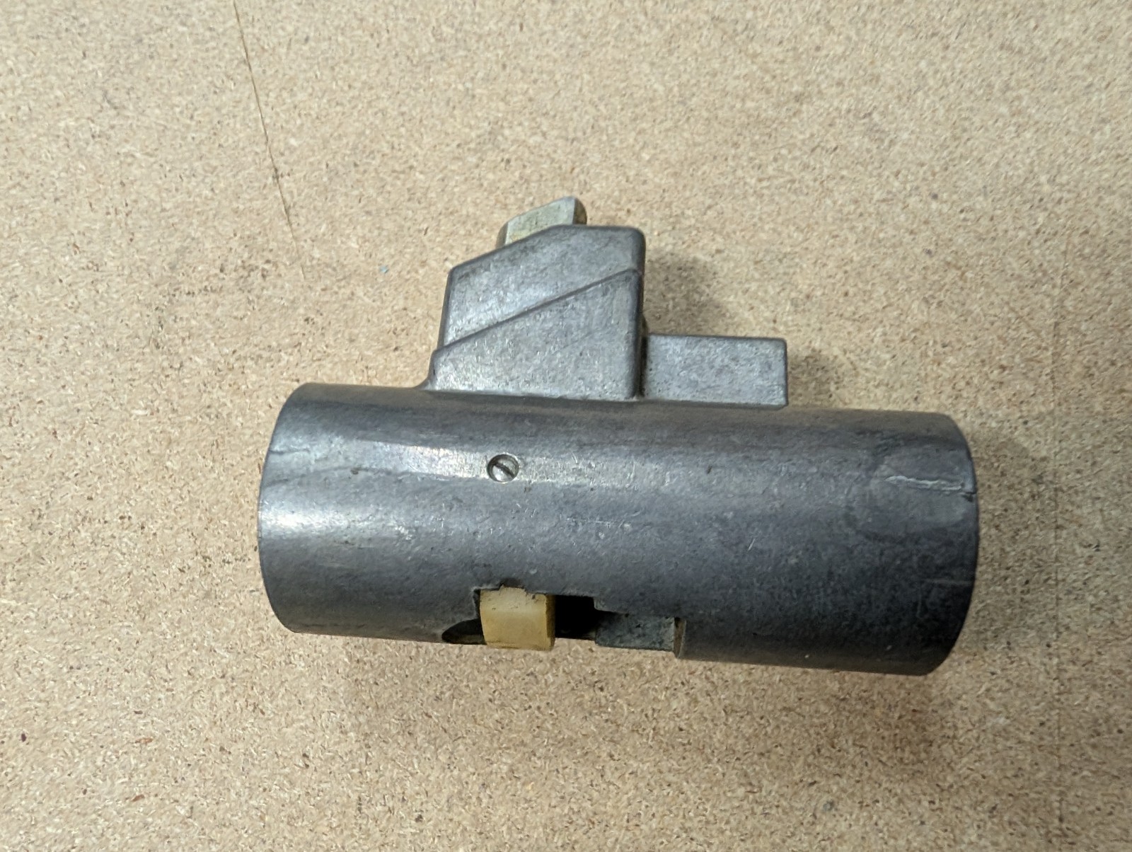 Vw Beetle Type 3 Porsche 914 Ignition Lock Housing NOS 111-905-851N 111905851N Vw Beetle Type 3 Porsche 914 Ignition Lock Housing NOS 111-905-851N 111905851N