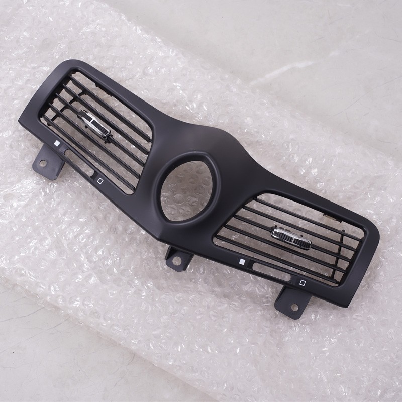 Center Front A/C Air Vent Panel Grille Fits Maserati GranTurismo (M145)