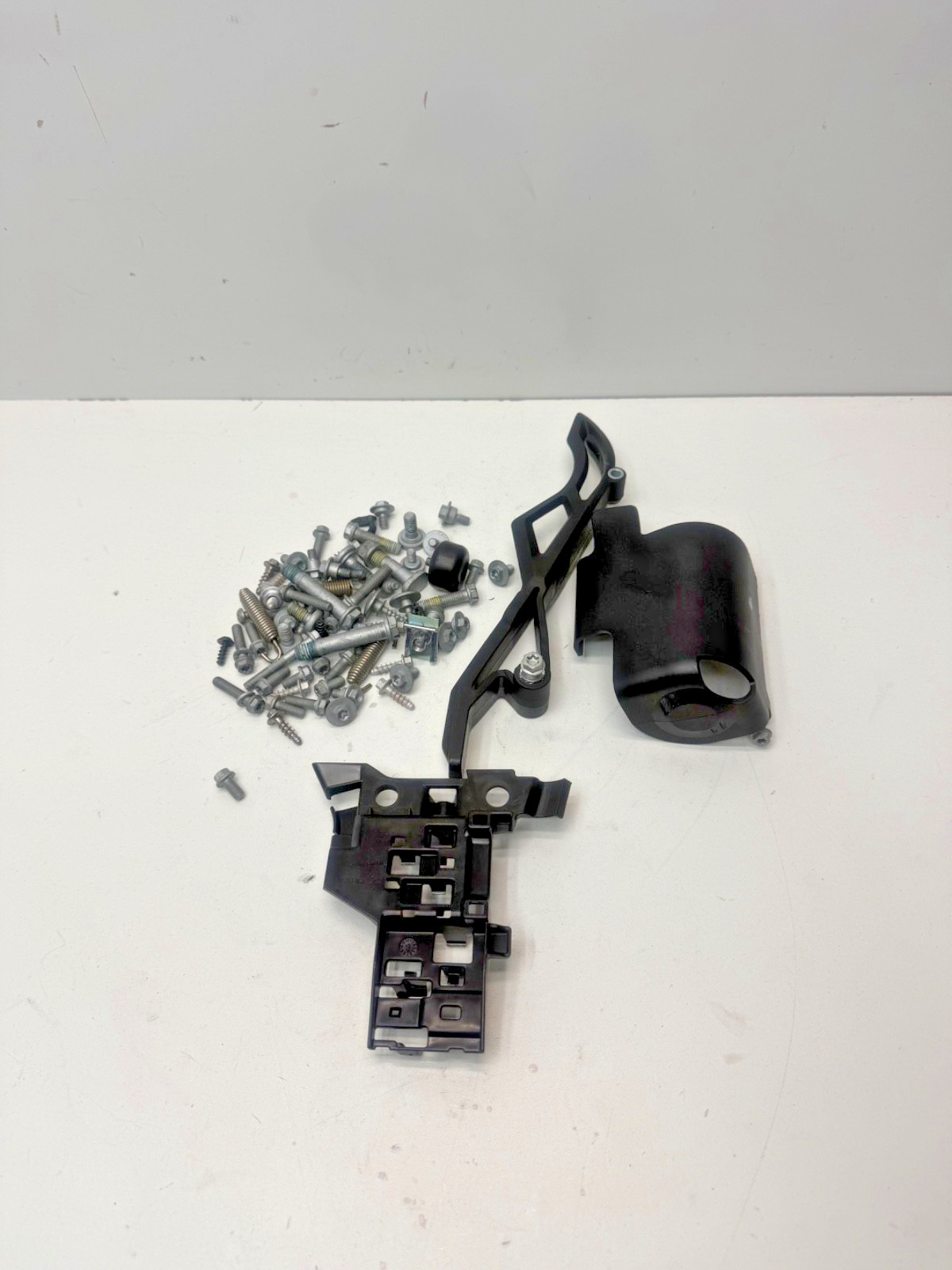 New 2025 Ktm 150sx bolts chassis hardware 23-27 sxf sx 125-300 77204089000 1
