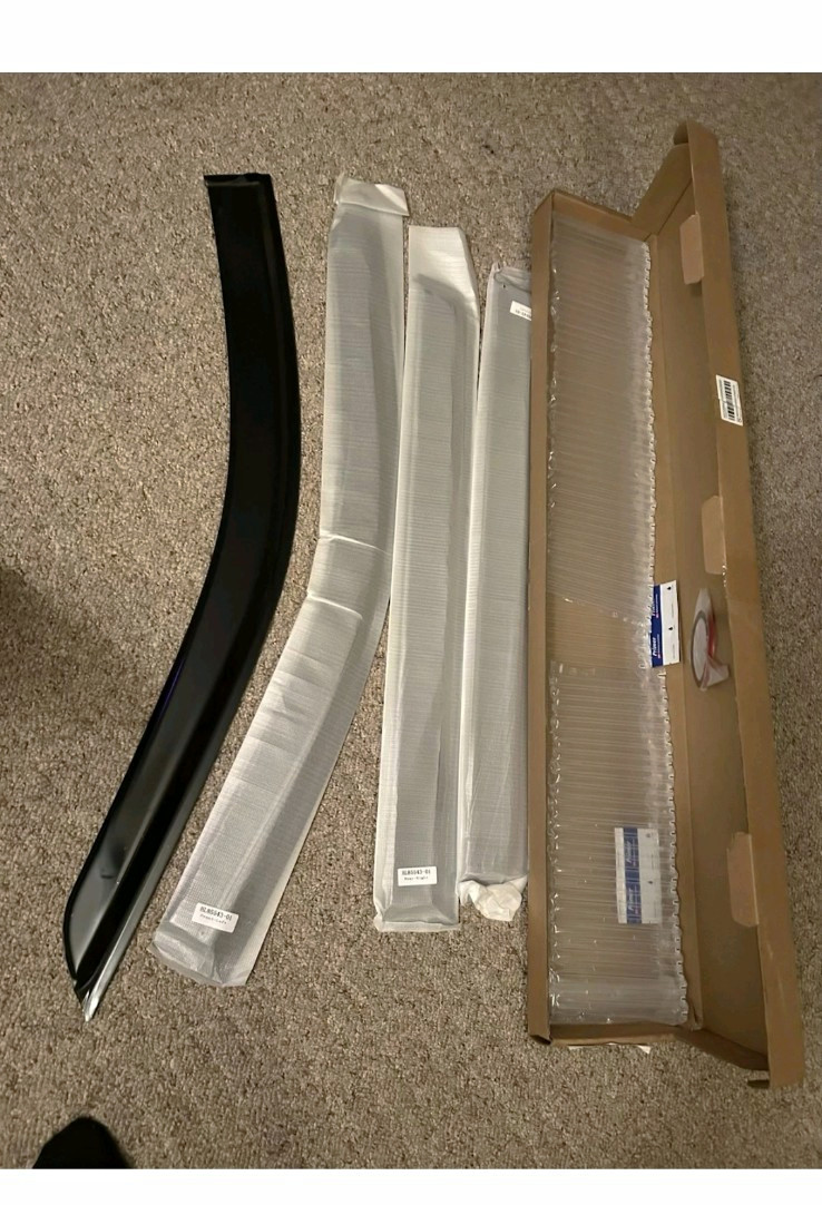 Window Visors Tape-On Outside Mount Rain Guards 4PCS Smoke Tint Window Visors Tape-On Outside Mount Rain Guards 4PCS Smoke Tint