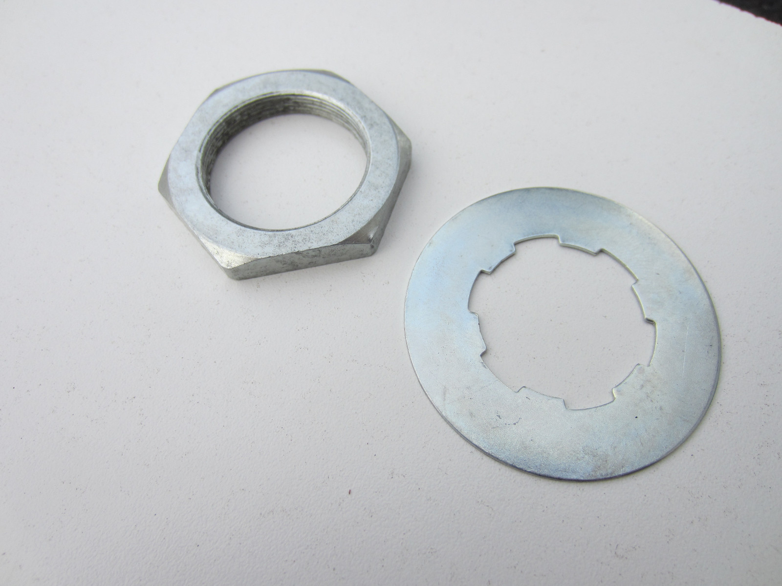 TRIUMPH 4 SPEED GEARBOX SPROCKET NUT TAB WASHER KIT 57-0440 57-2116 1938-72 TRIUMPH 4 SPEED GEARBOX SPROCKET NUT TAB WASHER KIT 57-0440 57-2116 1938-72