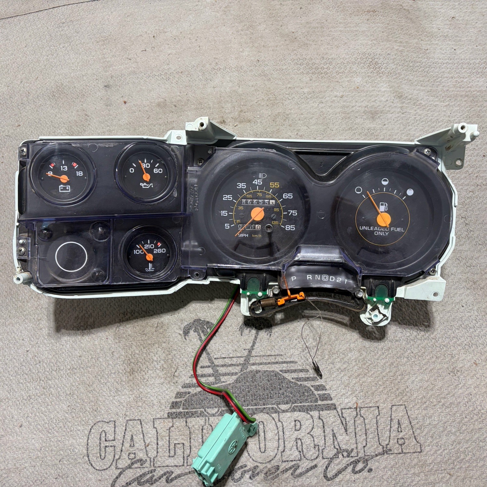 1981-1986 Chevy GMC C/K JIMMY BLAZER Gauge Cluster Speedometer GAS 1981-1986 Chevy GMC C/K JIMMY BLAZER Gauge Cluster Speedometer GAS