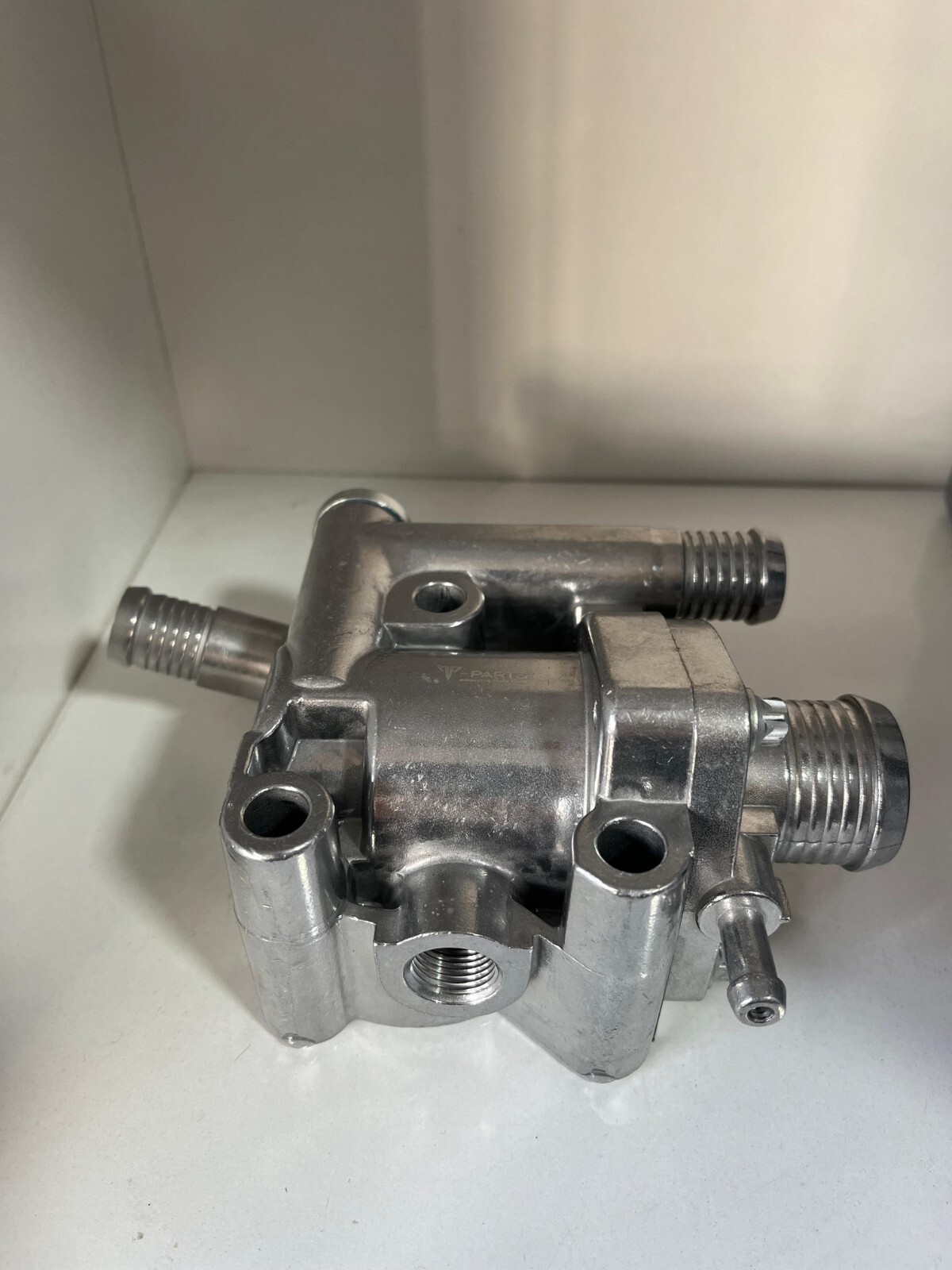 New Thermostat Housing + Cap Ford Escort Mondeo 1.6 1.8 2.0 Zetec 16V New Thermostat Housing + Cap Ford Escort Mondeo 1.6 1.8 2.0 Zetec 16V
