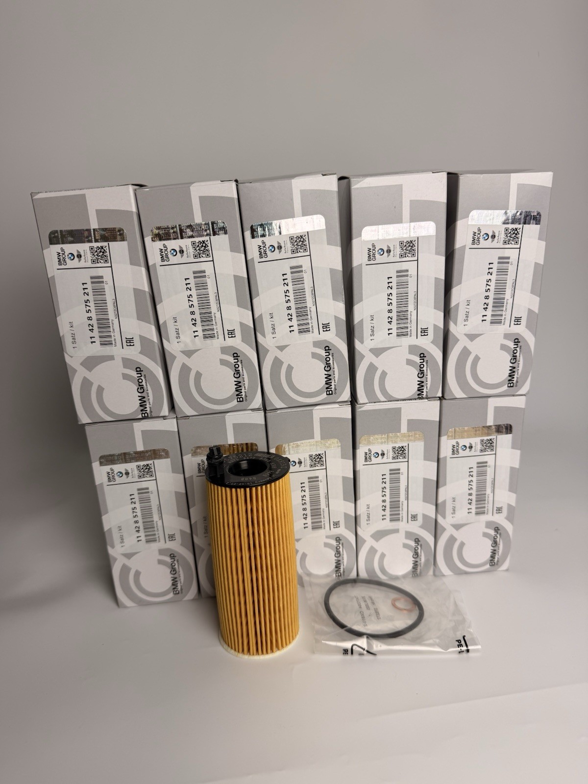10X (10FILTERS) NEW Genuine BMW 11428575211 Engine Oil Filter Kit B46 2.0 Engine 10X (10FILTERS) NEW Genuine BMW 11428575211 Engine Oil Filter Kit B46 2.0 Engine