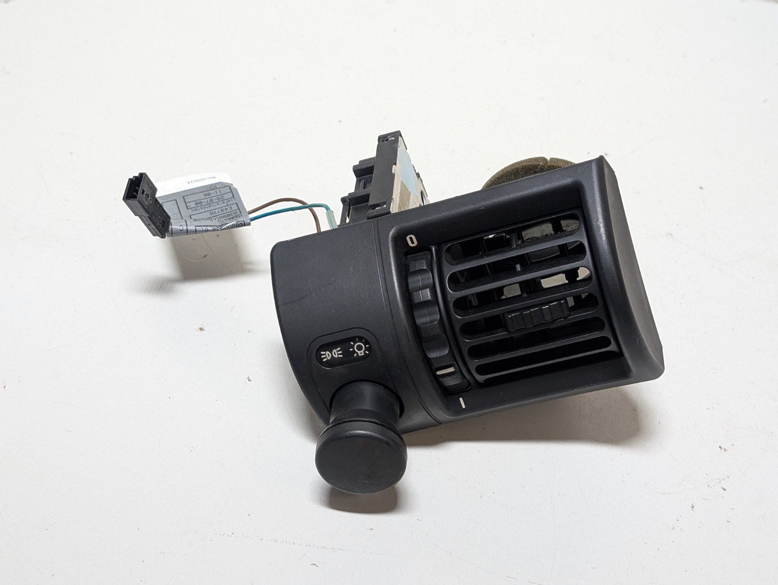 BMW Z3 Roadster Headlight Switch Knob w/Air Vent Duct Left Driver 96-02 OEM