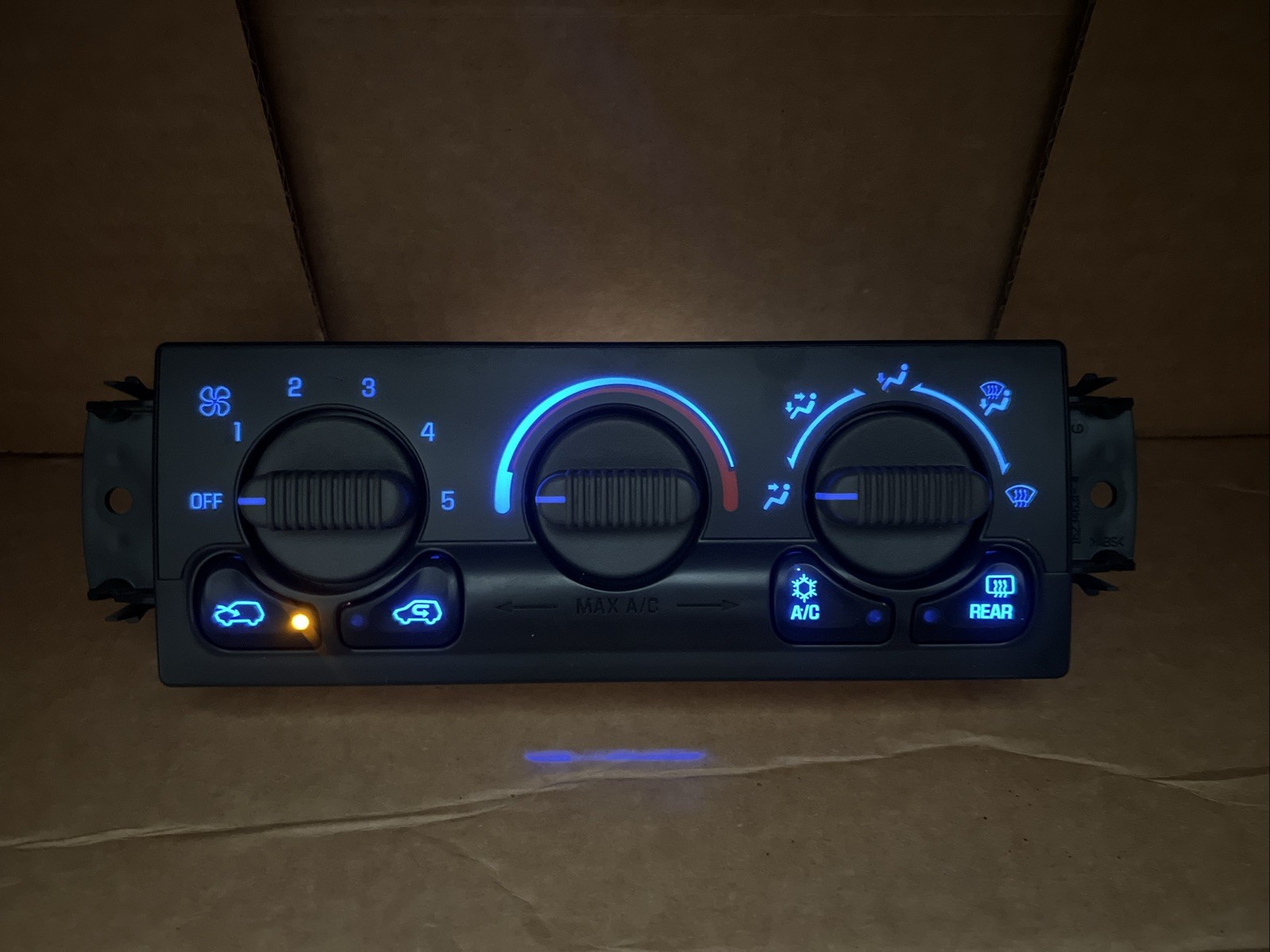 *REBUILT* LED 99-02 SIERRA SILVERADO TAHOE SUB YUKON MANUAL AC CONTROL W/ RR DEF *REBUILT* LED 99-02 SIERRA SILVERADO TAHOE SUB YUKON MANUAL AC CONTROL W/ RR DEF