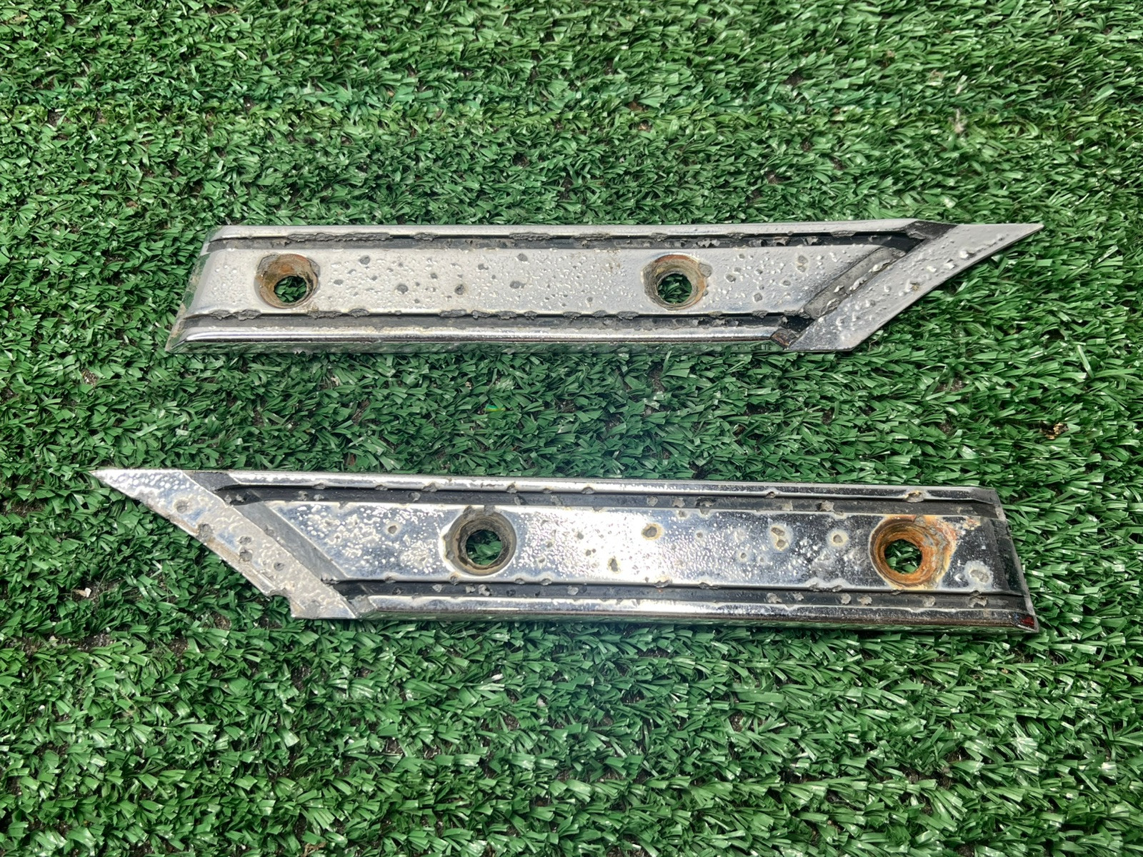 Rear Deck Trunk Chrome trim Covers - Alfa Romeo 