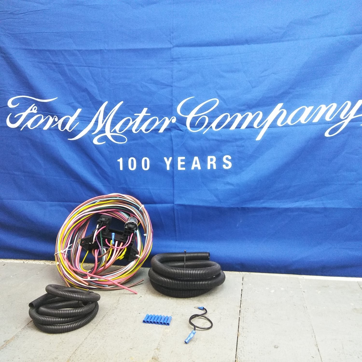 1980 - 1991 Ford Truck Ultra Pro Wire Harness System 12 Fuse coded update w/fuse