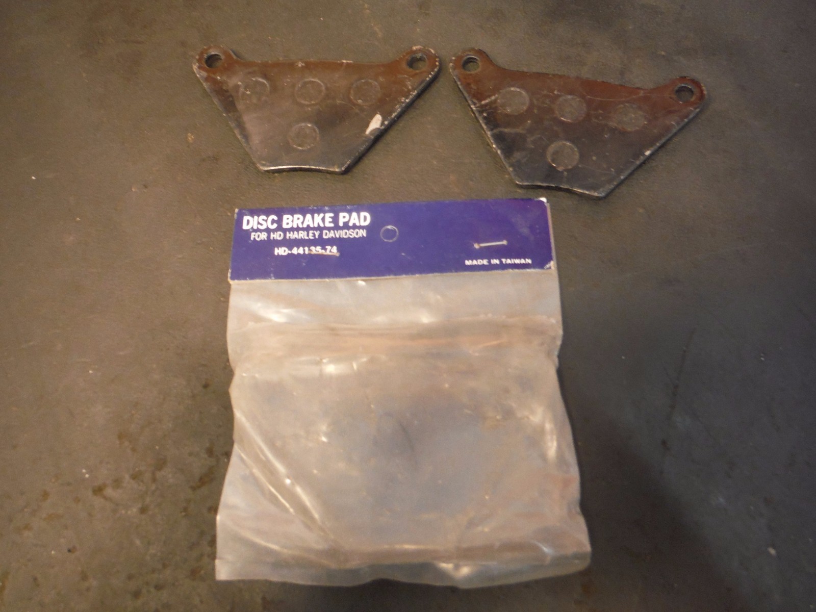 Harley Davidson NORS Replacement 1972-1978 XL, FX, FLH Brake Pads Pad 44135-74