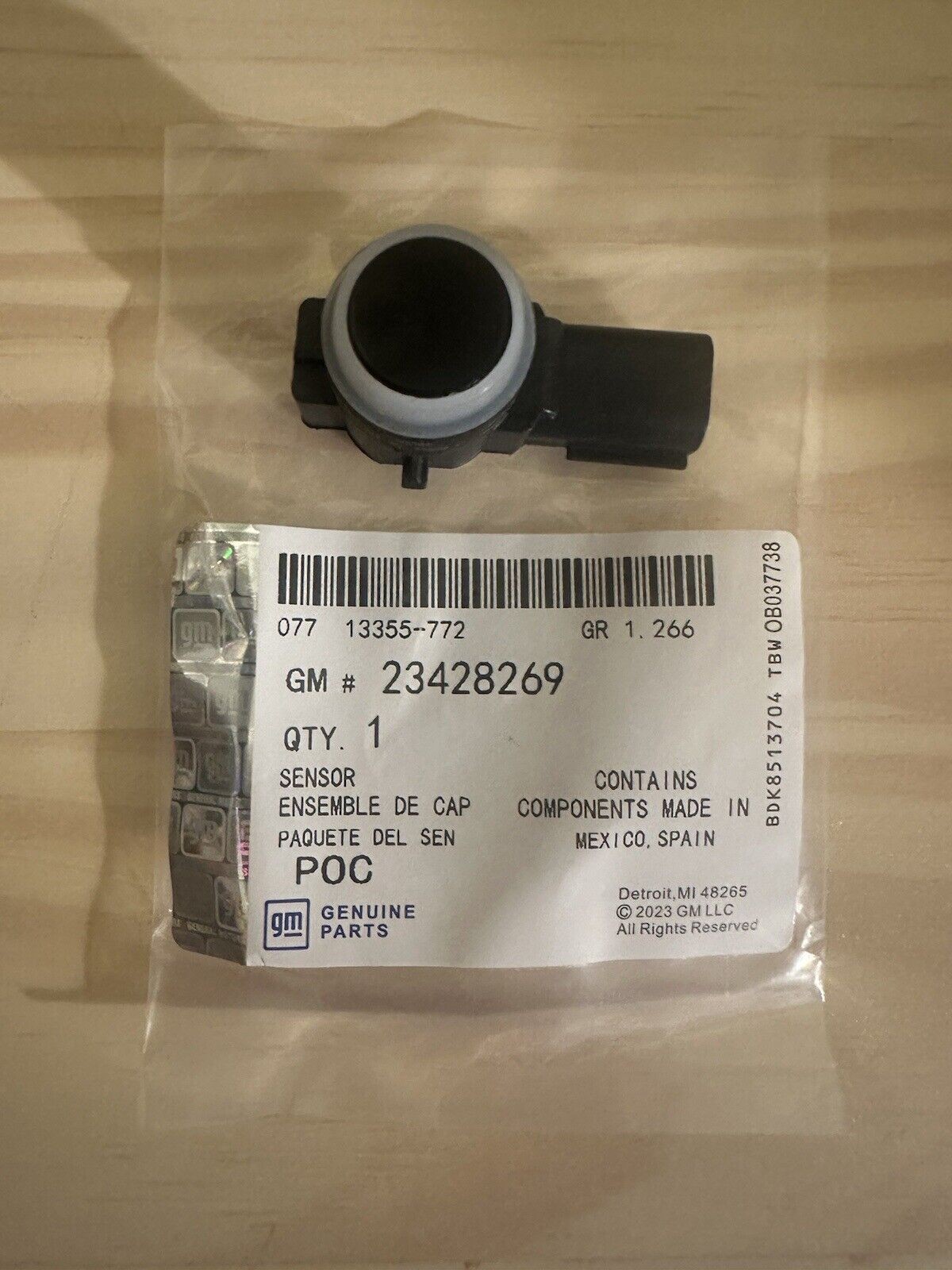 NEW GM Parking Backup Back Up Reverse Distance-Sensor (OEM) # 23428269 NEW GM Parking Backup Back Up Reverse Distance-Sensor (OEM) # 23428269