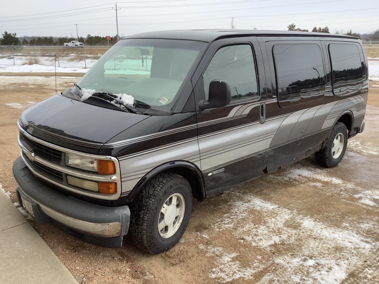 Seat Belt Front Driver Retractor Fits 98-02 EXPRESS 1500 VAN 353325