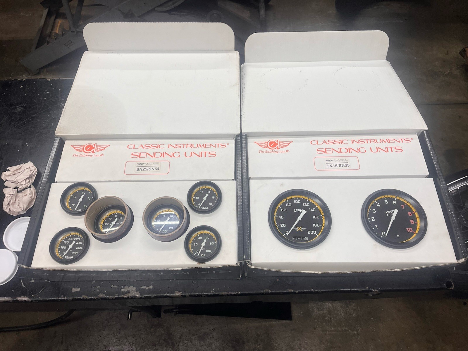 CLASSIC INSTRUMENTS CUSTOM AUTOCROSS HOT ROD GAUGE SET OIL TEMP SPEEDO TACK SET CLASSIC INSTRUMENTS CUSTOM AUTOCROSS HOT ROD GAUGE SET OIL TEMP SPEEDO TACK SET