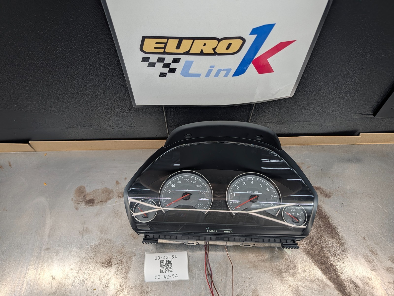 15-20 BMW F80 F82 F83 M3 M4 Instrument Cluster Speedometer VDO w/ HUD 115k Miles 15-20 BMW F80 F82 F83 M3 M4 Instrument Cluster Speedometer VDO w/ HUD 115k Miles
