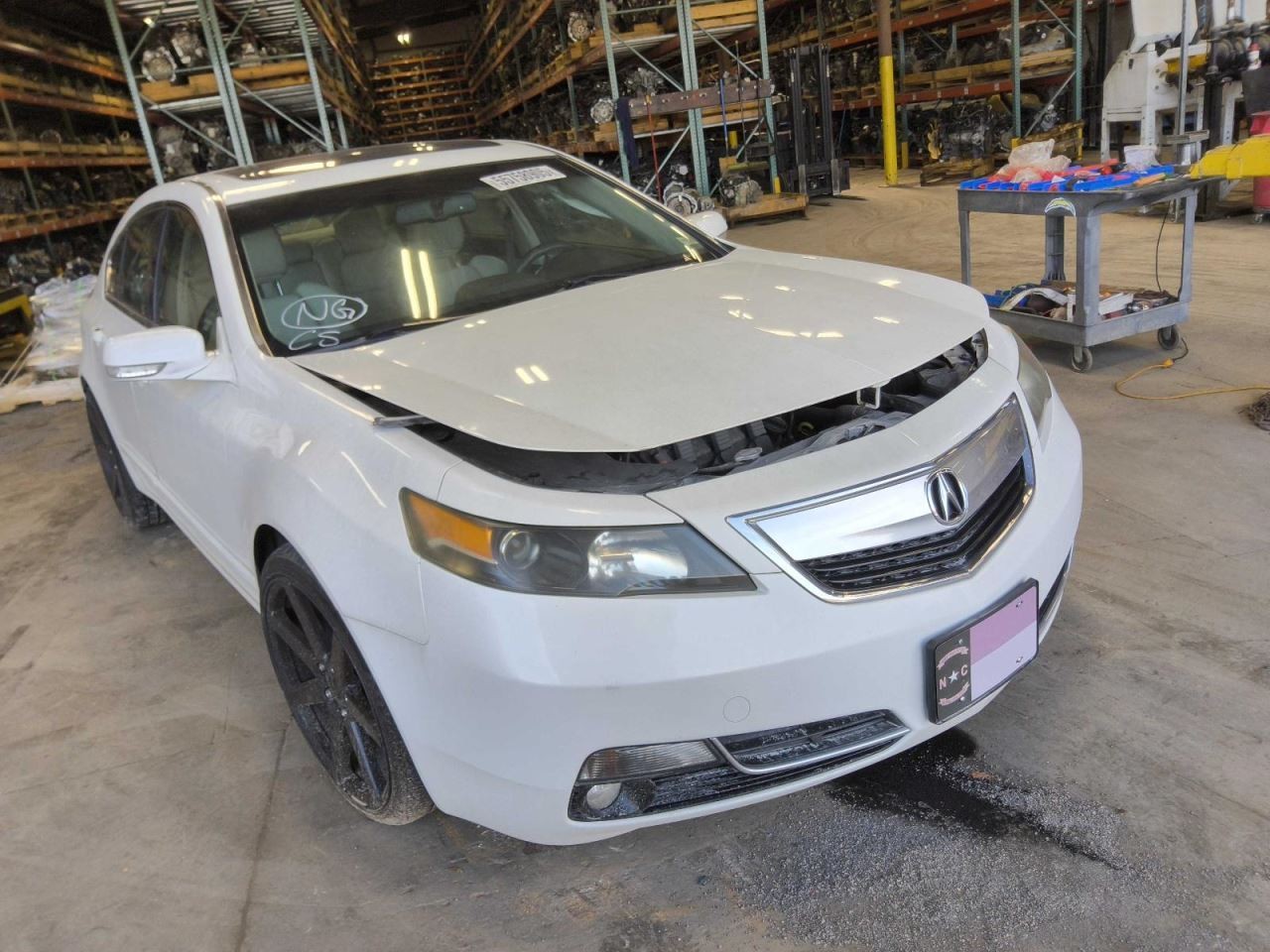 (LOCAL PICKUP ONLY) Roof Glass Fits 09-14 TL 692454