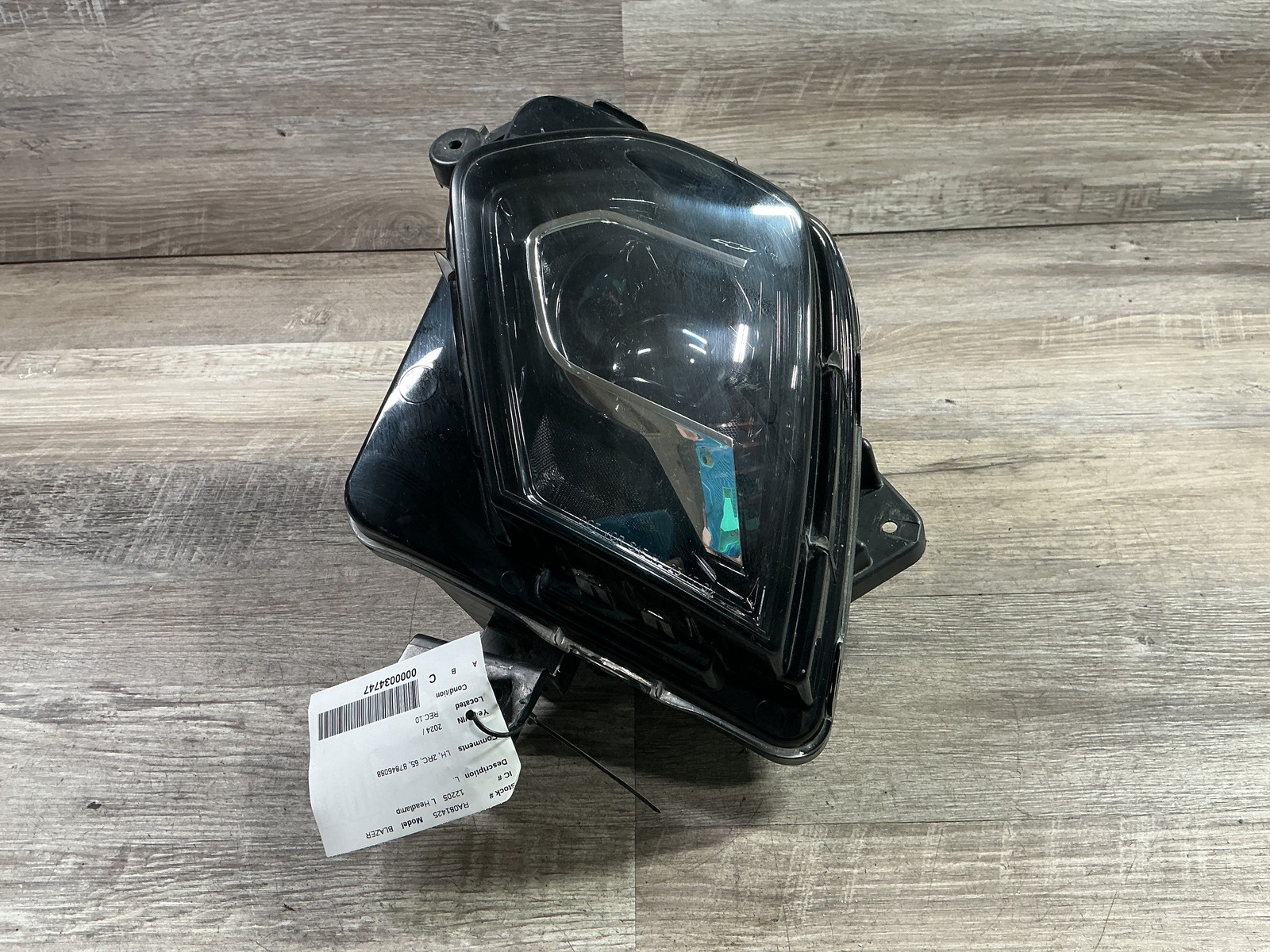 USED - 2023-2025 Chevrolet Blazer L Headlamp - OEM USED - 2023-2025 Chevrolet Blazer L Headlamp - OEM