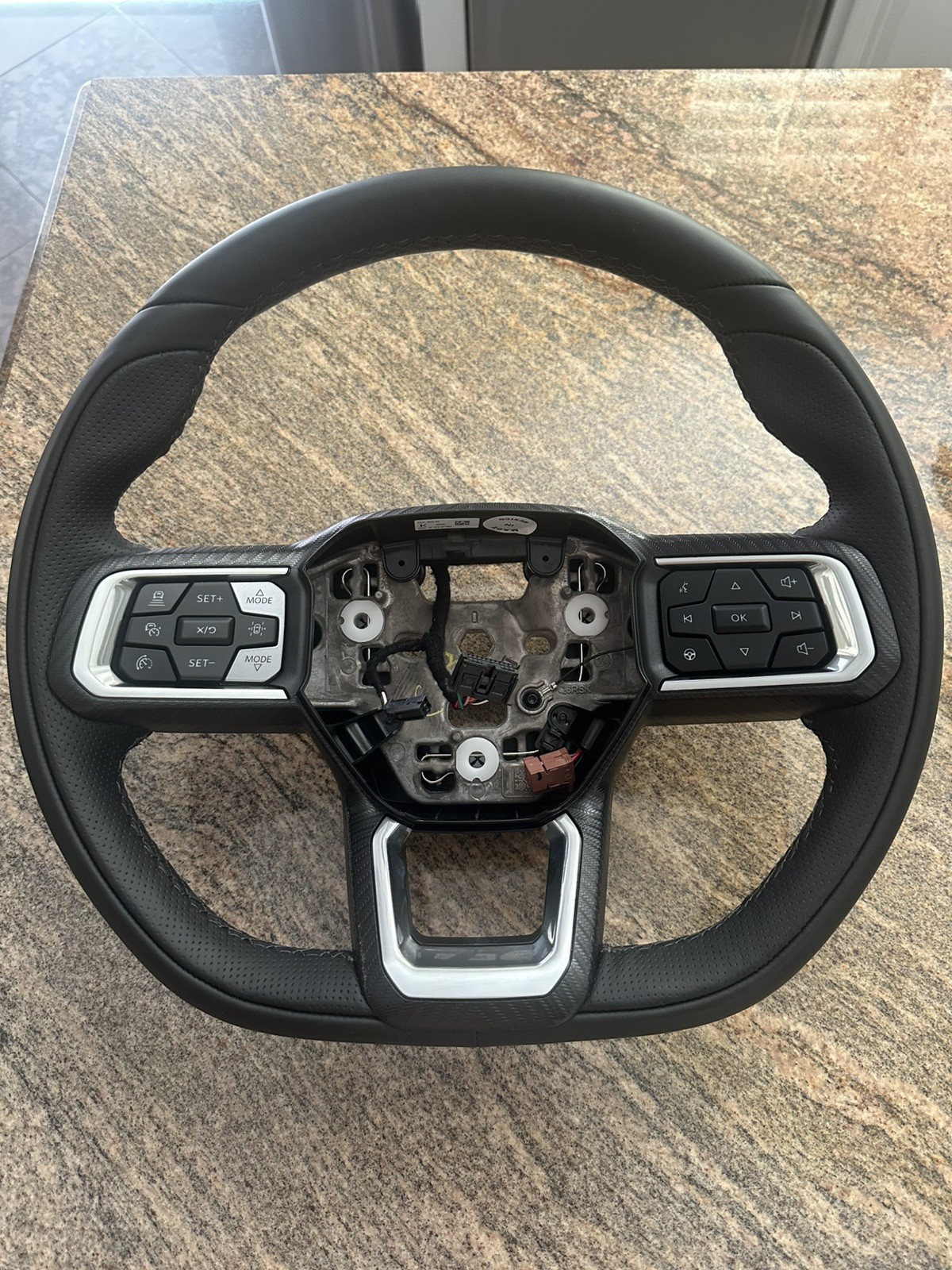 OEM 2024-2025 Ford Mustang Steering Wheel PR3Z-3600-KA New OEM 2024-2025 Ford Mustang Steering Wheel PR3Z-3600-KA New