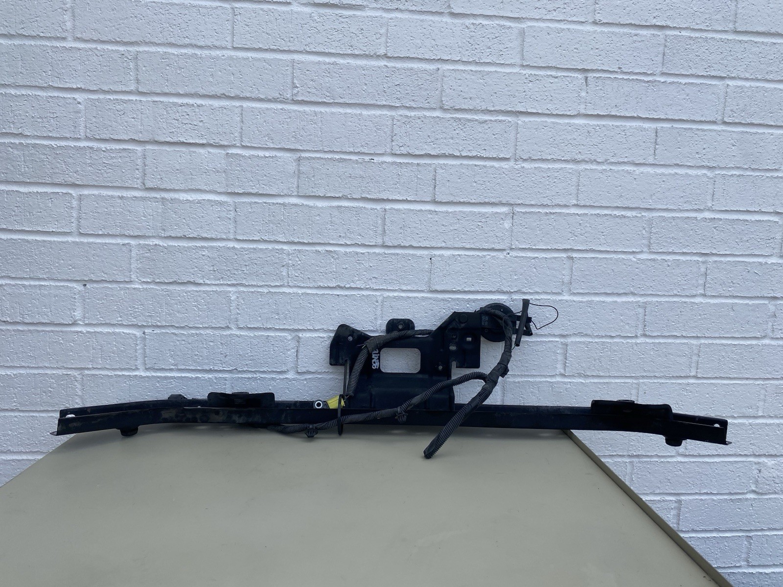 2013-2019 NISSAN SENTRA UPPER TIE BAR RADIATOR CORE SUPPORT F25113SHMA OEM 2013-2019 NISSAN SENTRA UPPER TIE BAR RADIATOR CORE SUPPORT F25113SHMA OEM