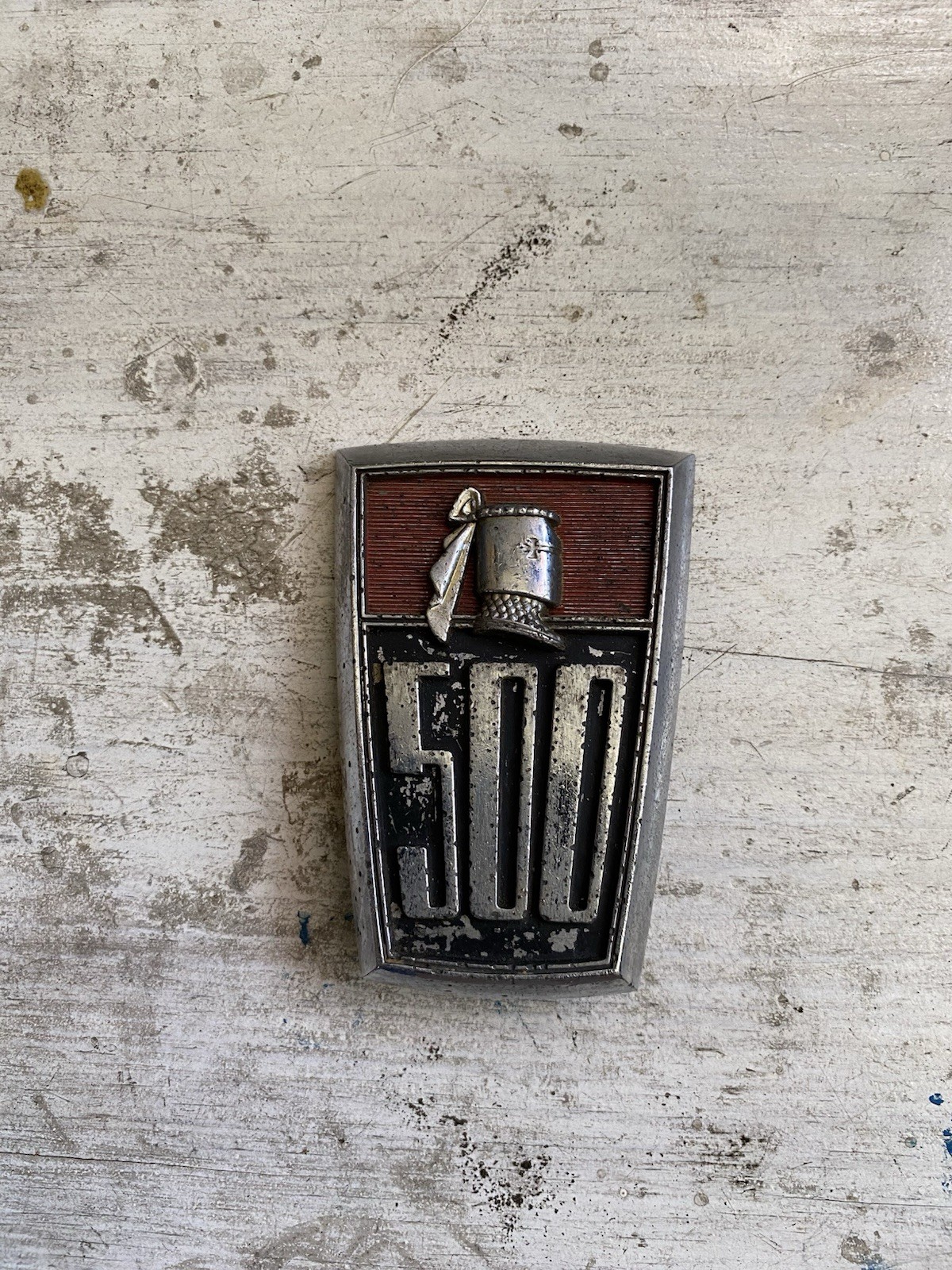 1957 DODGE CUSTOM ROYAL TRUNK EMBLEM