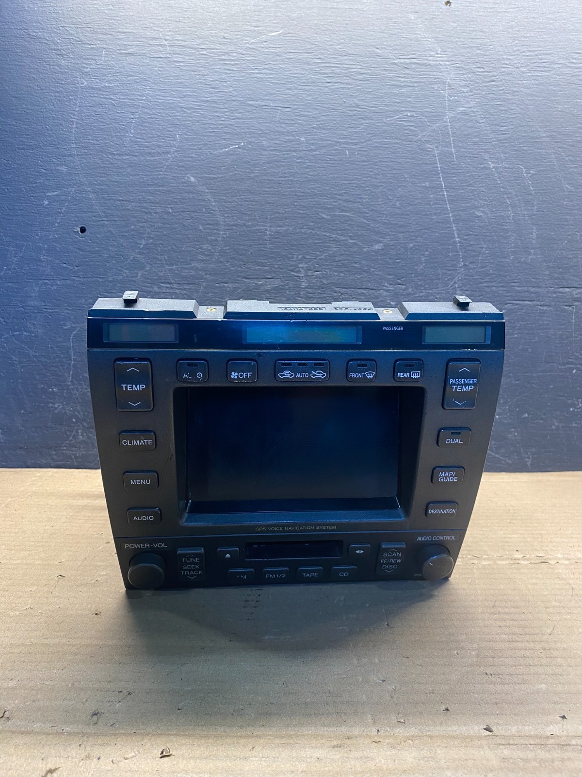 1998 to 2000 Lexus LS400 AM/FM Radio & GPS Navigation System AF3976